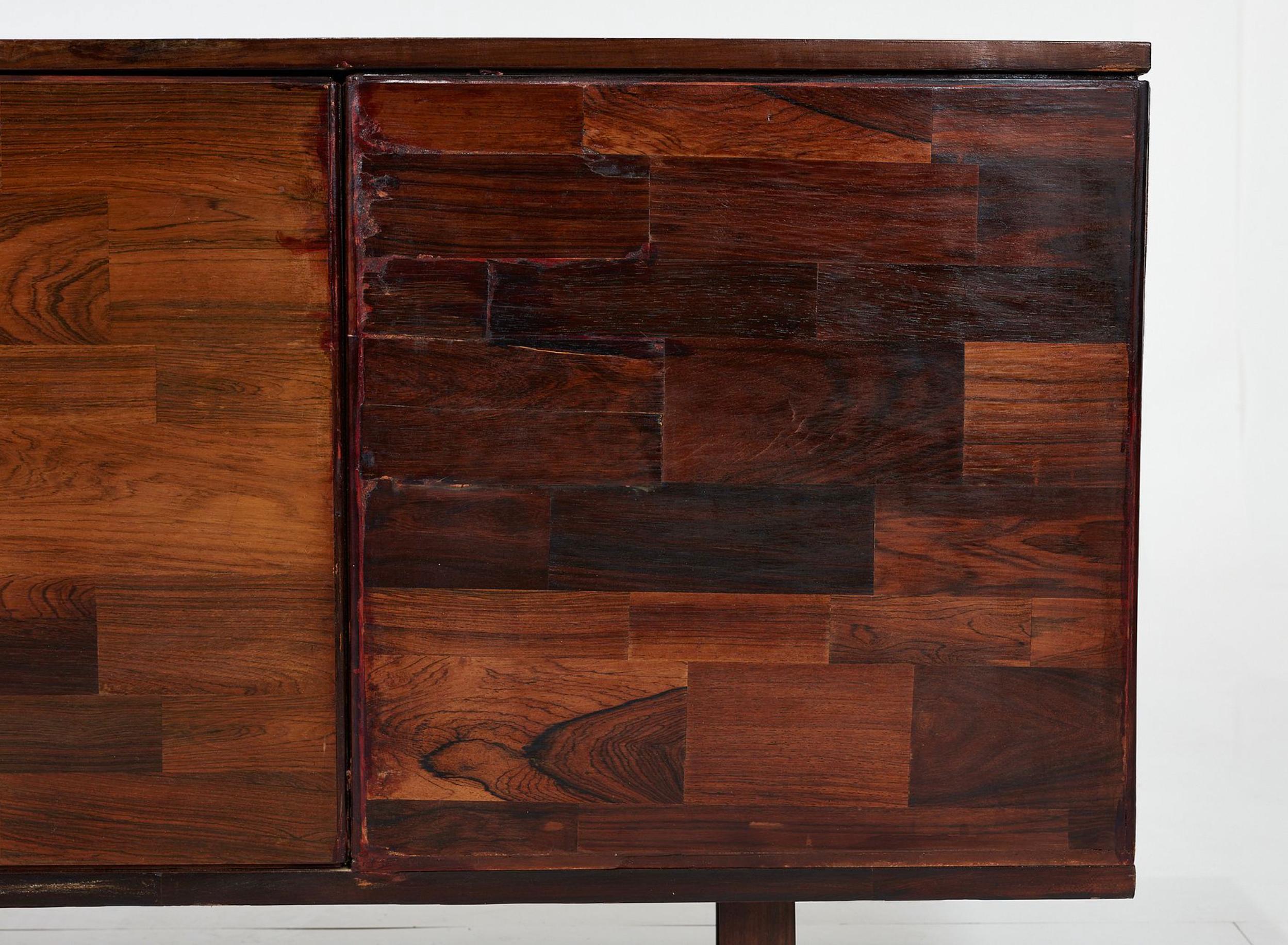 Jorge Zalszupin Rosewood Mid-Century Credenza for L'Atelier, Brazil, 1960s For Sale 9