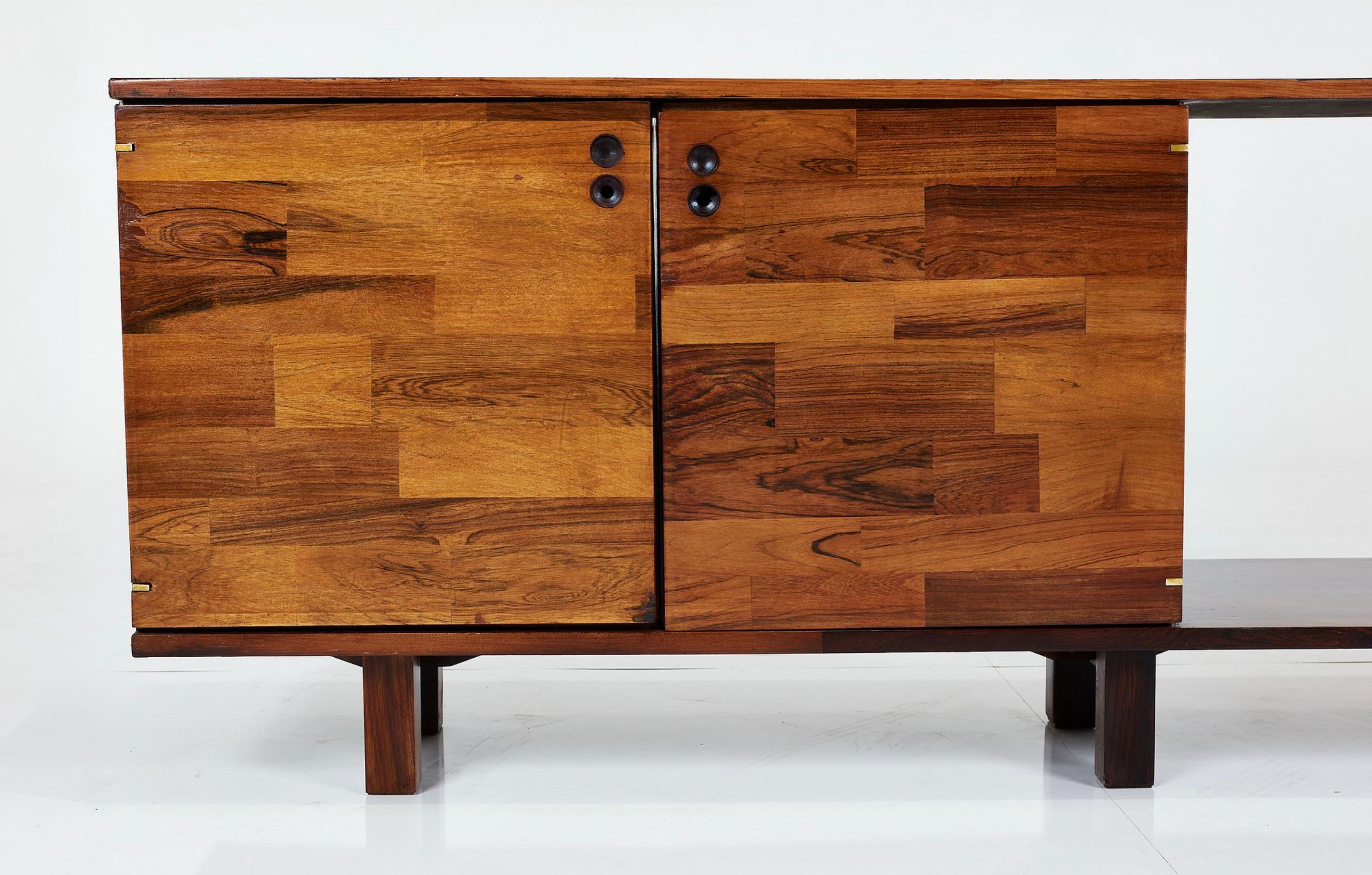 Mid-Century Modern Jorge Zalszupin Rosewood Mid-Century Credenza for L'Atelier, Brazil, 1960s For Sale