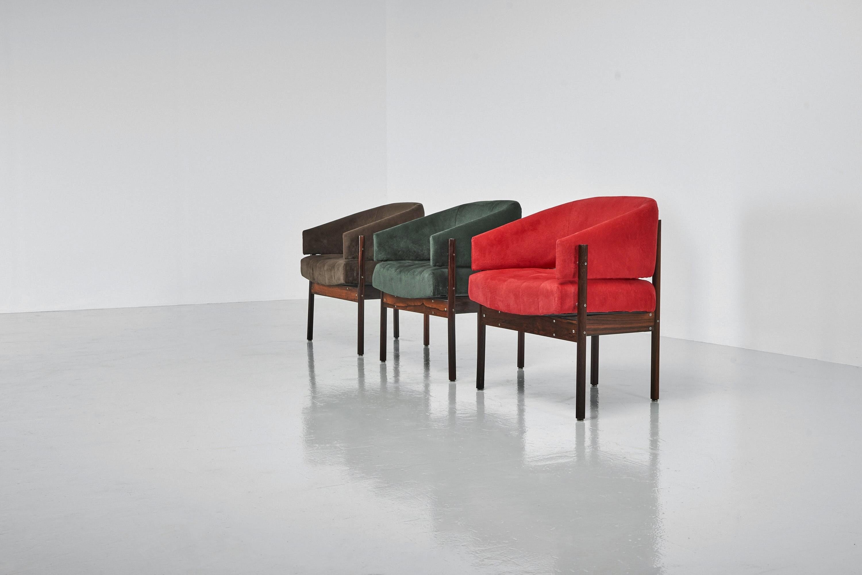 Jorge Zalszupin Senior Armchair Red L'atelier 1959 3