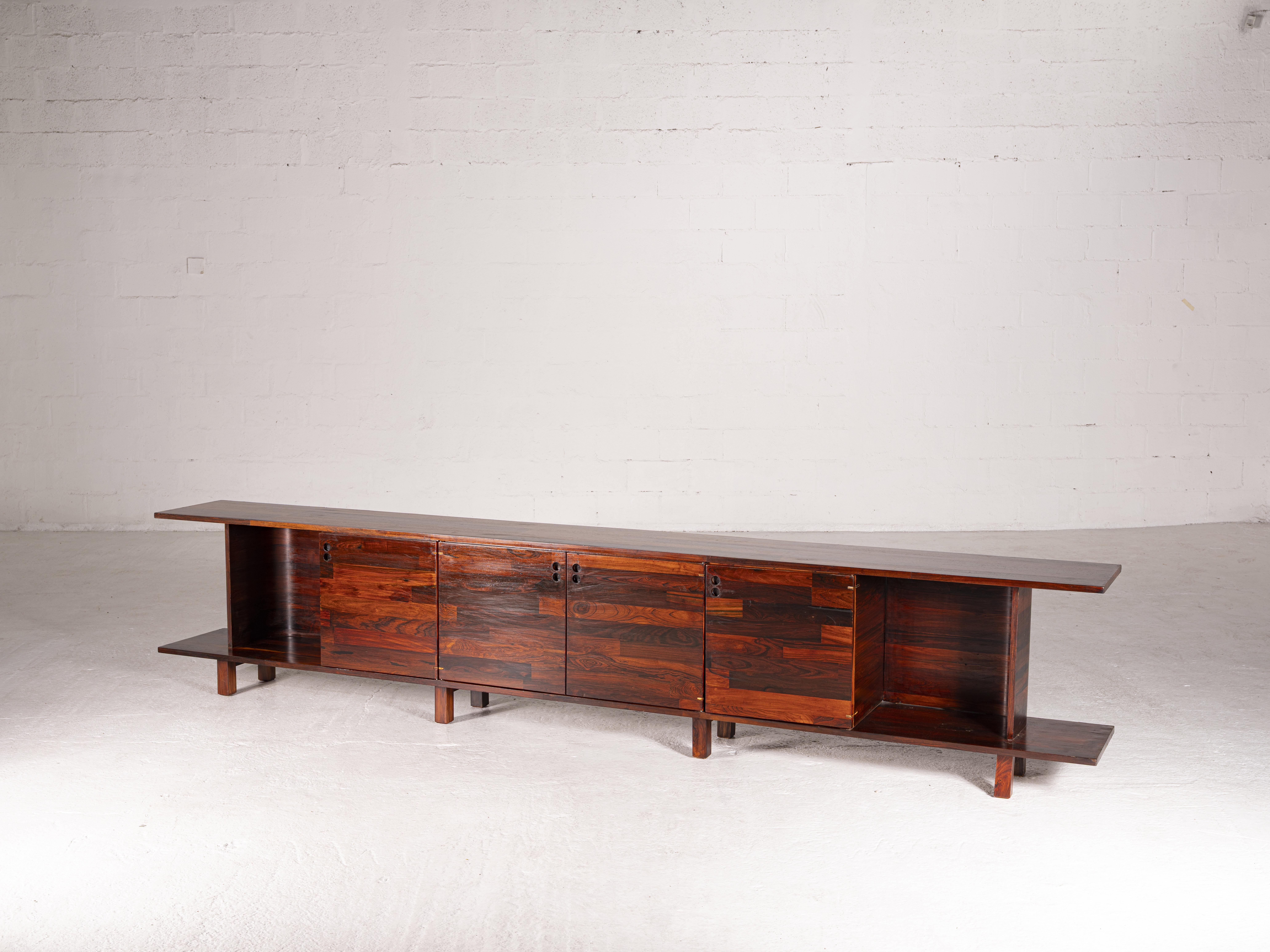 Brazilian Jorge Zalszupin. Sideboard Componivel, c. 1960. 72 x 350 x 40 cm For Sale