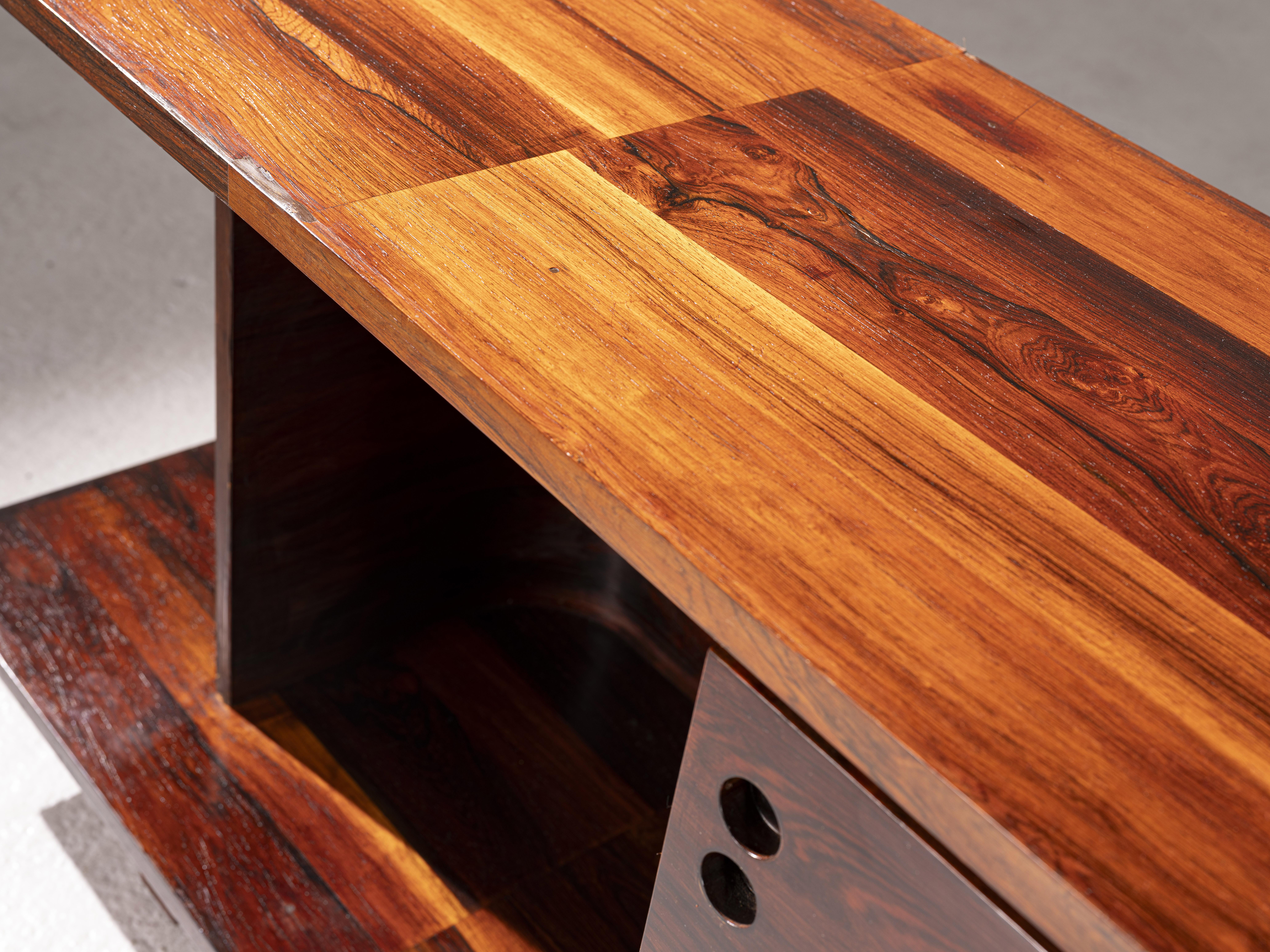 Jorge Zalszupin. Sideboard Componivel, c. 1960. 72 x 350 x 40 cm In Good Condition For Sale In PARIS, FR