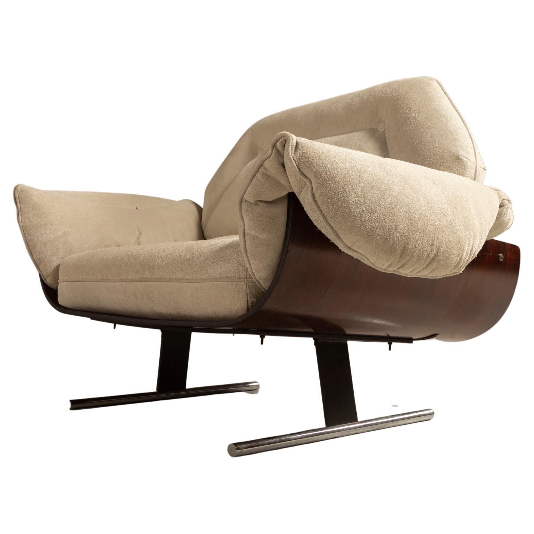 Jorge Zalszupin's Presidential Lounge Chair, Brazilian Mid-Century Modern Design For Sale
