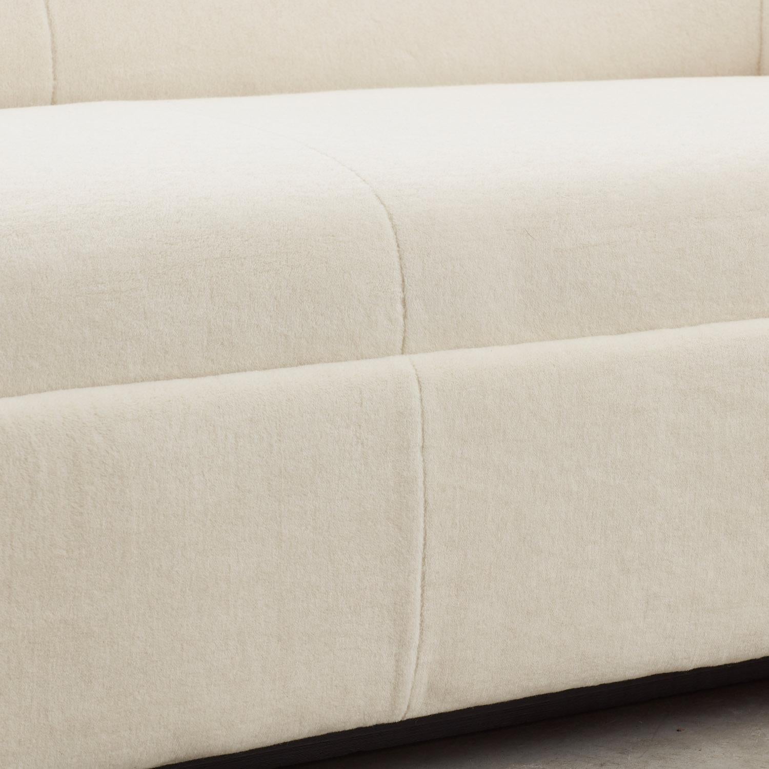 Jorge Zalzupin Cubo Sofa for L’Atelier Brazil - Brazil, 1970. Pair available Tela en venta