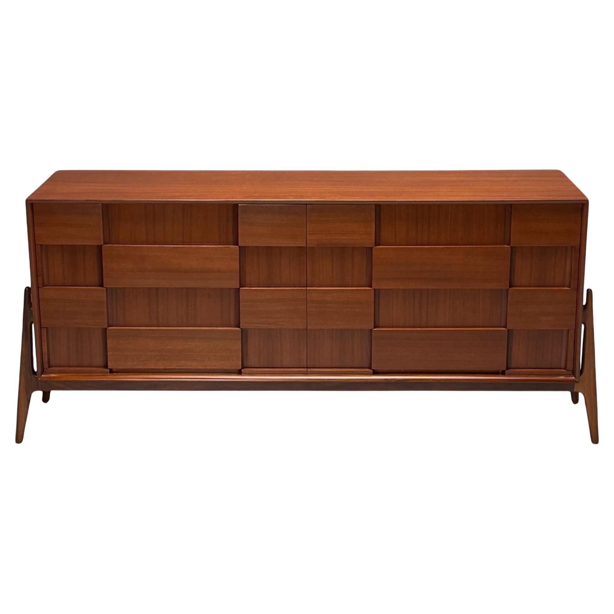 Jorgen Clausen, Dänische Skulpturale Kommode, Teakholz, Mid-Century Modern, 1960er Jahre