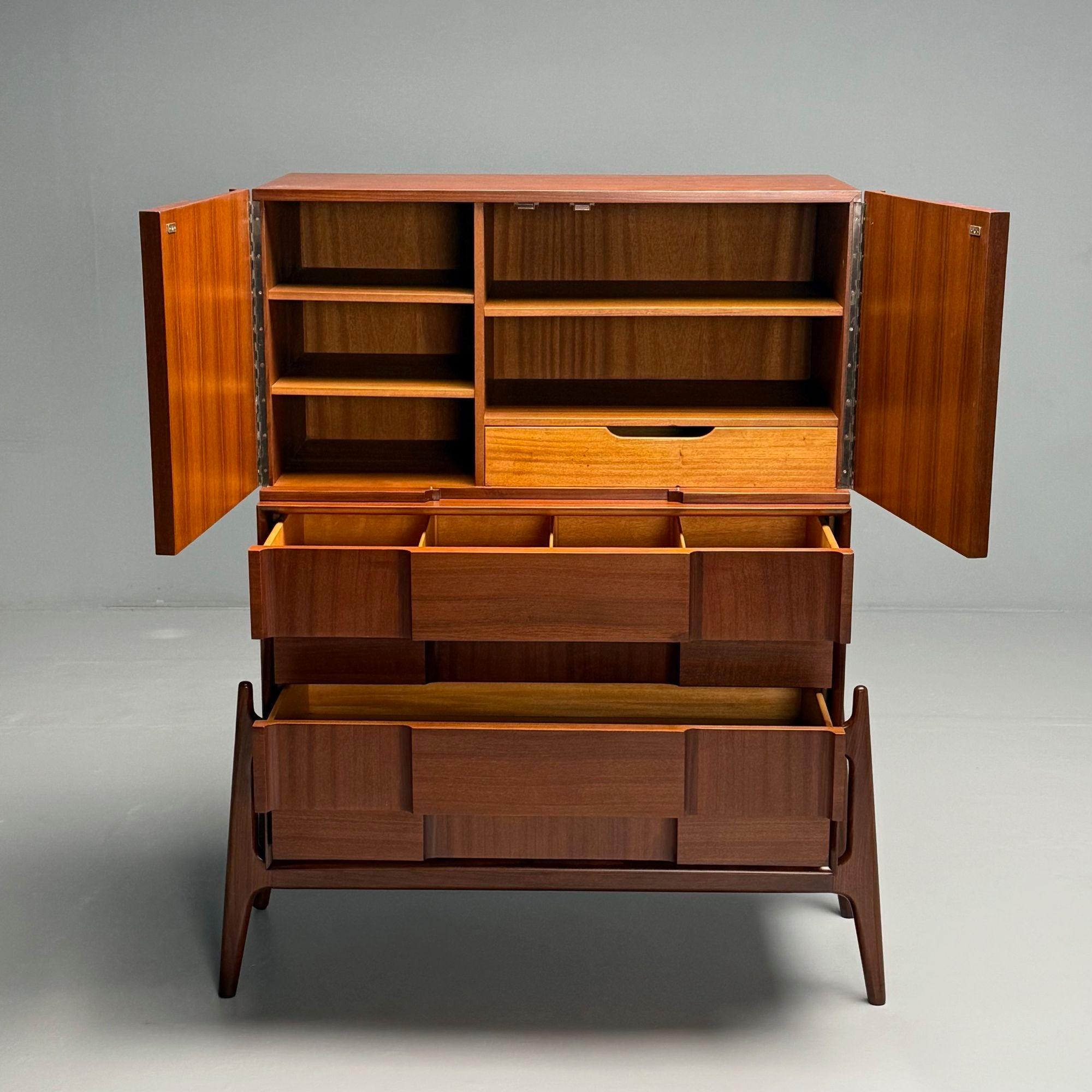 Jorgen Clausen, Danese, metà del secolo scorso, Highboy scultoreo, Teak, anni '60 in vendita 3