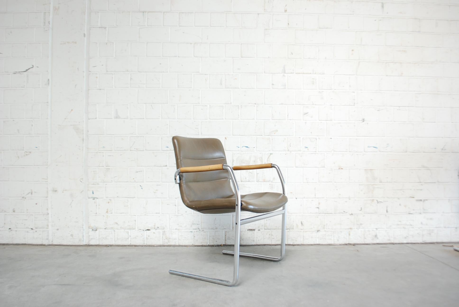 Jorgen Kastholm 6 Cantilever Leather Armchair Chair for Kusch + Co 4