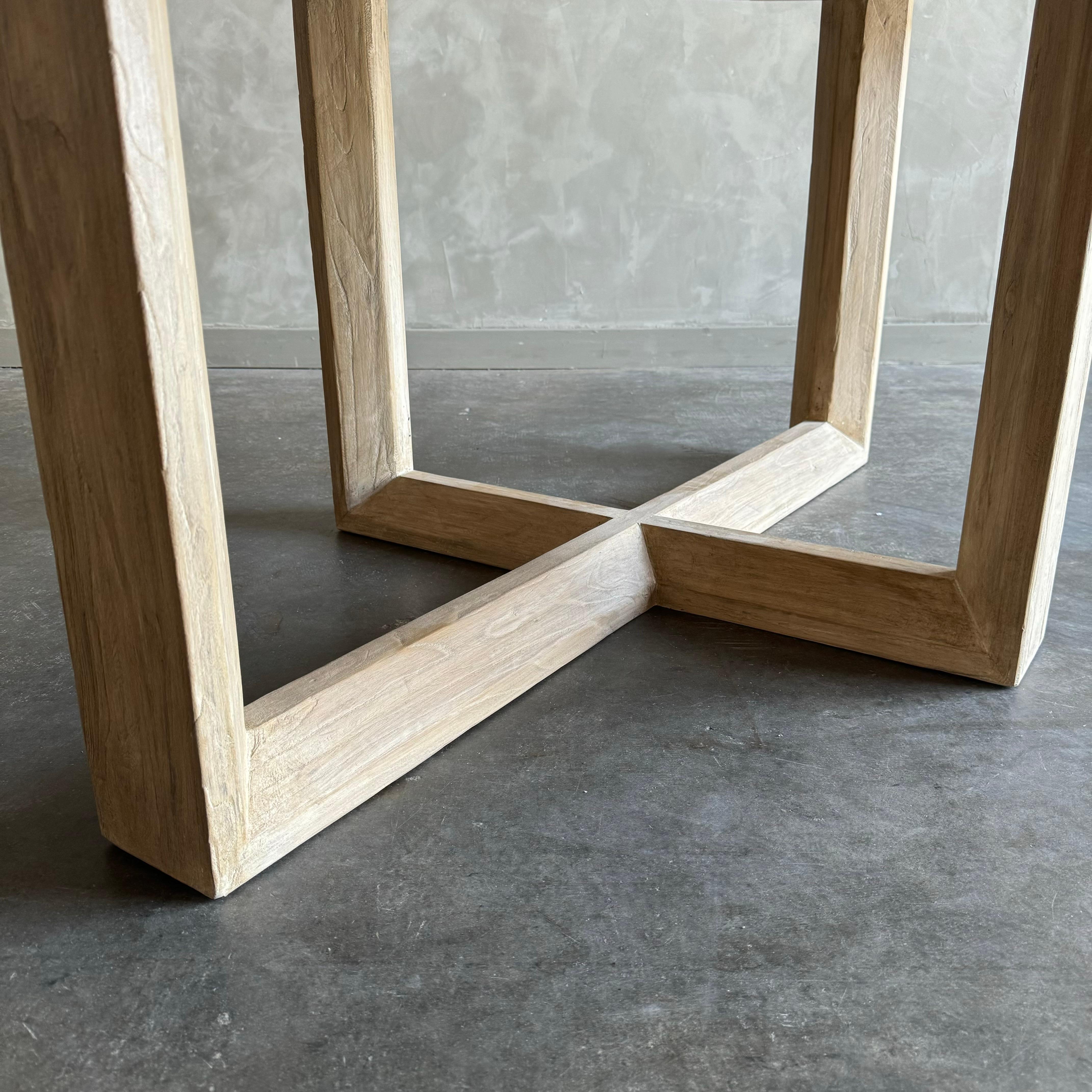 XXIe siècle et contemporain Table à manger Jorja en vente