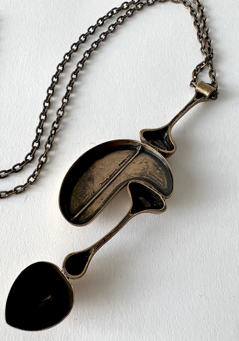 Jorma Laine Bronze Finnish Abstract Modernist Pendant Necklace In Good Condition For Sale In Los Angeles, CA