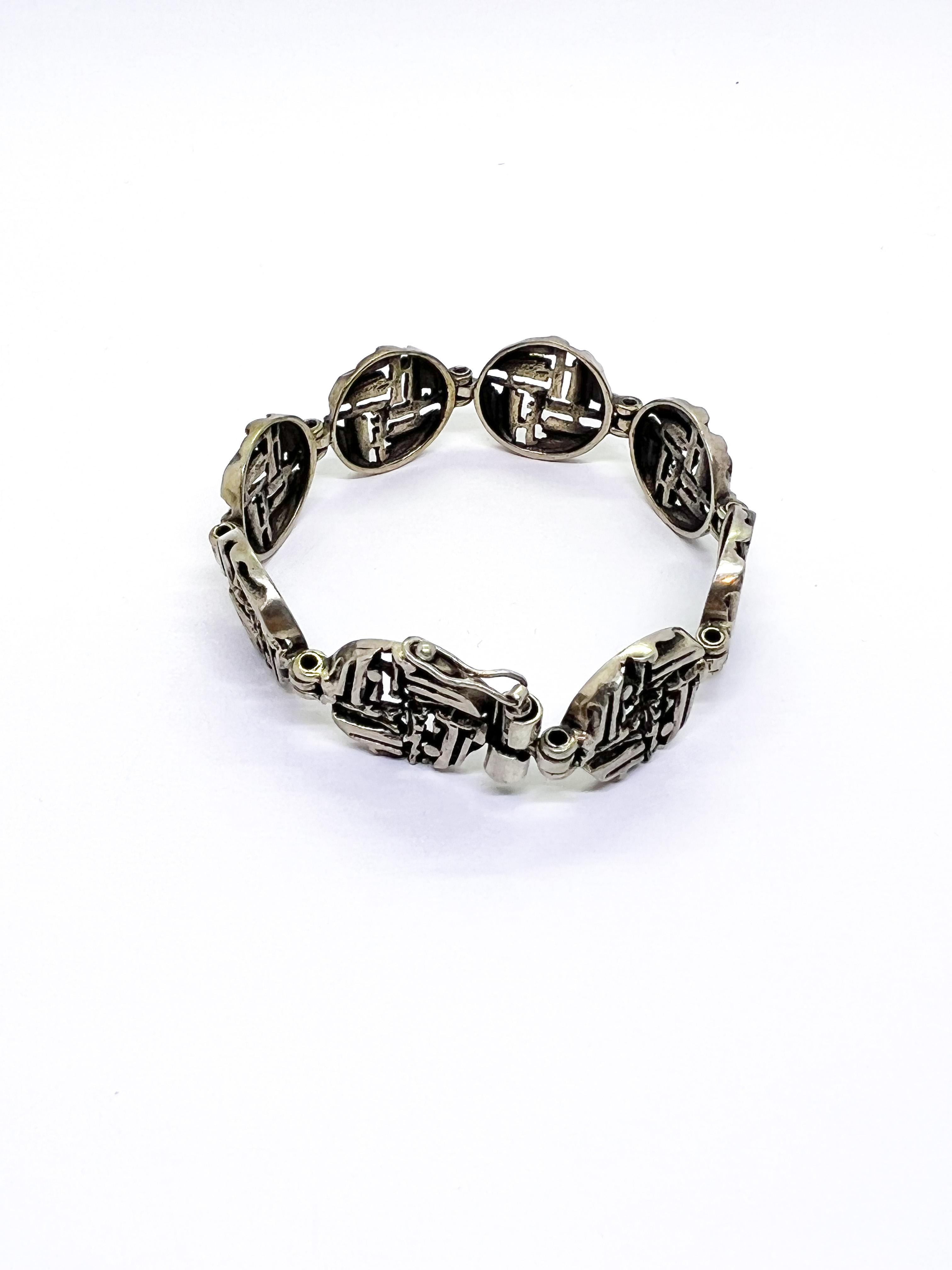 Jorma Laine, Modernist Silver Bracelet, Kultateollisuus Ky, Finland 1970 For Sale 1