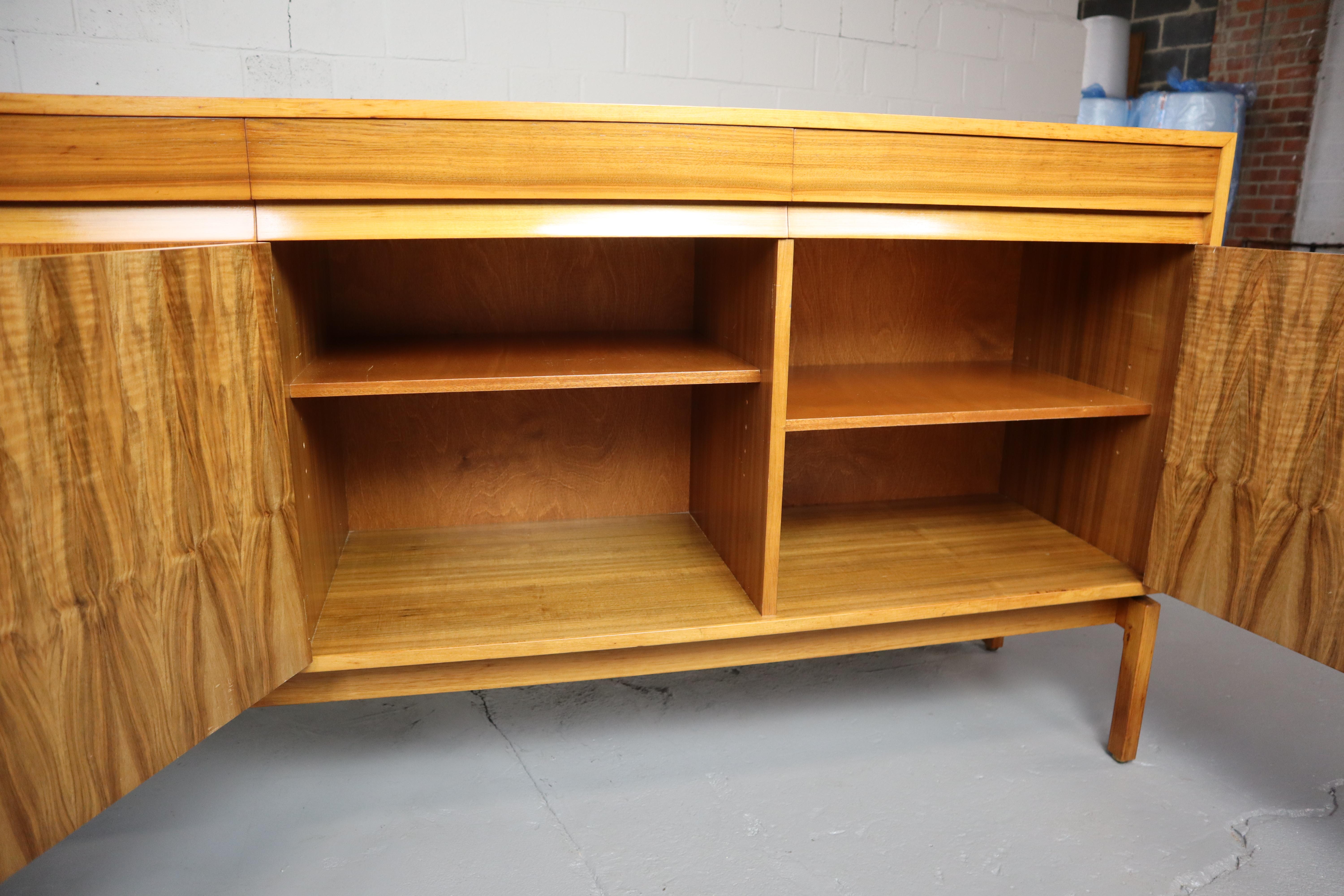 Jos De Mey sideboard for Van den Berghe-Pauvers, 1960's For Sale 11