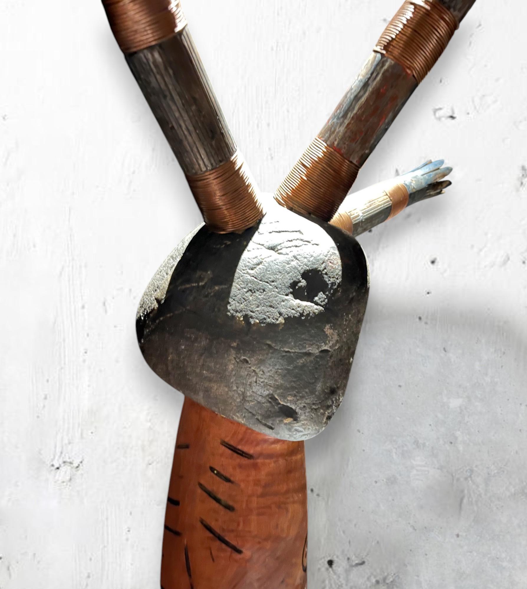 Almiranta tricornio, Escultura. De la serie Esculturas - Sculpture Abstracto de José Ignacio Suarez Solis