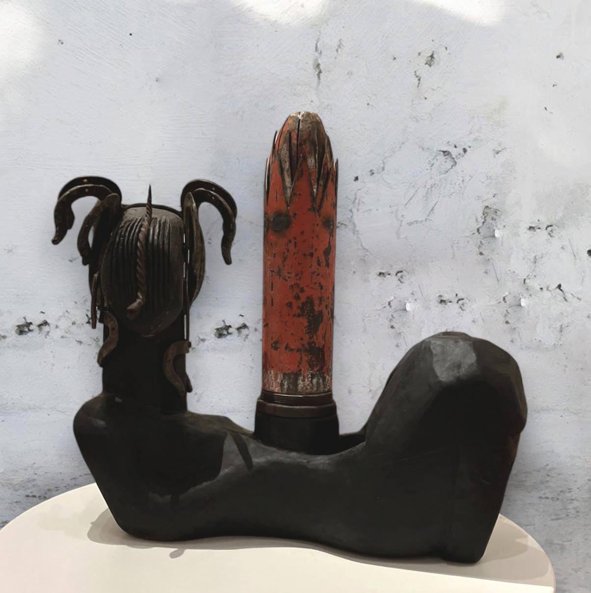 ORÍ GUERREIRA NA LUZ II, Sculpture figurative. Sculptures de la série en vente 1
