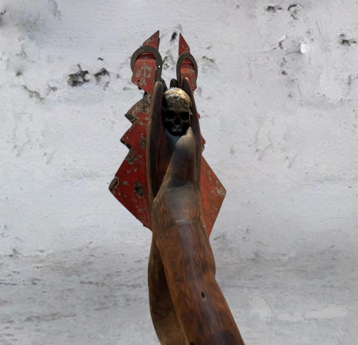 ORÍ GUERREIRA TUPINANDACARU I, Sculpture figurative. Sculptures de la série - Marron Figurative Sculpture par José Ignacio Suarez Solis