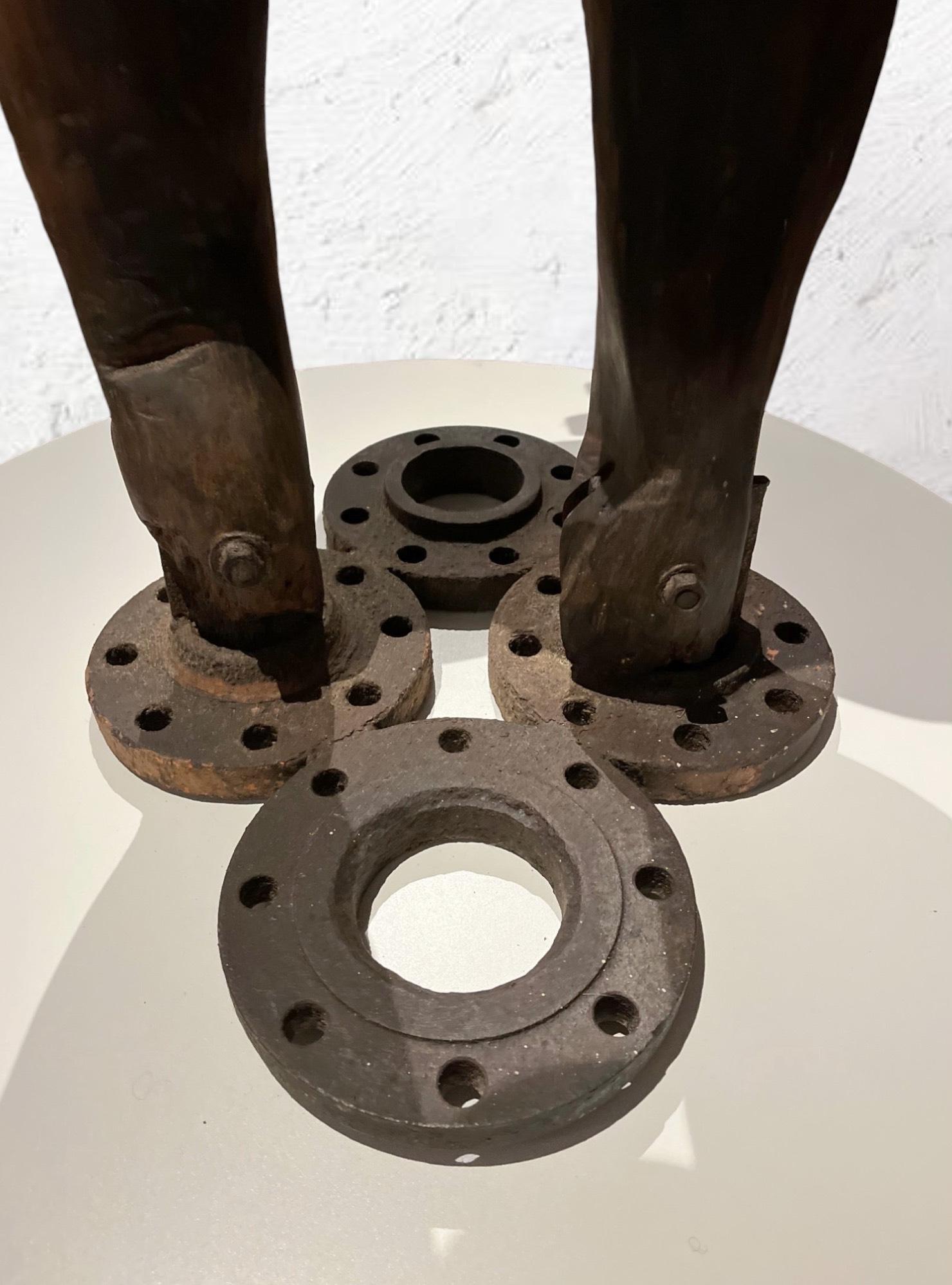 Orí Yucateca, Escultura Figurativa. De la serie Esculturas - Abstract Sculpture Marrón de José Ignacio Suarez Solis