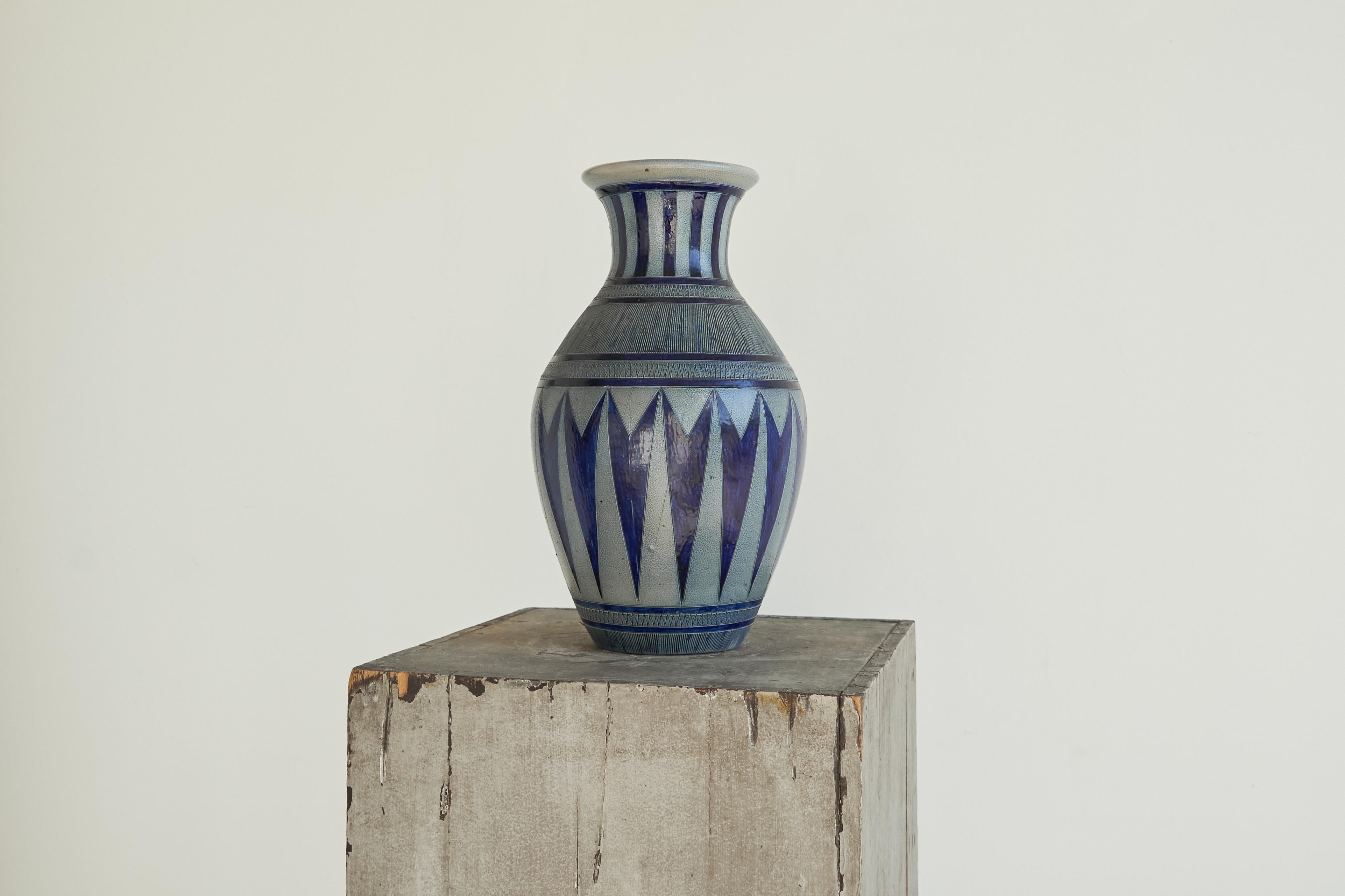 Jos Kalb Grès de La Roche Salt Glazed Large Vase Belgium 1940s In Good Condition For Sale In Meer, VAN