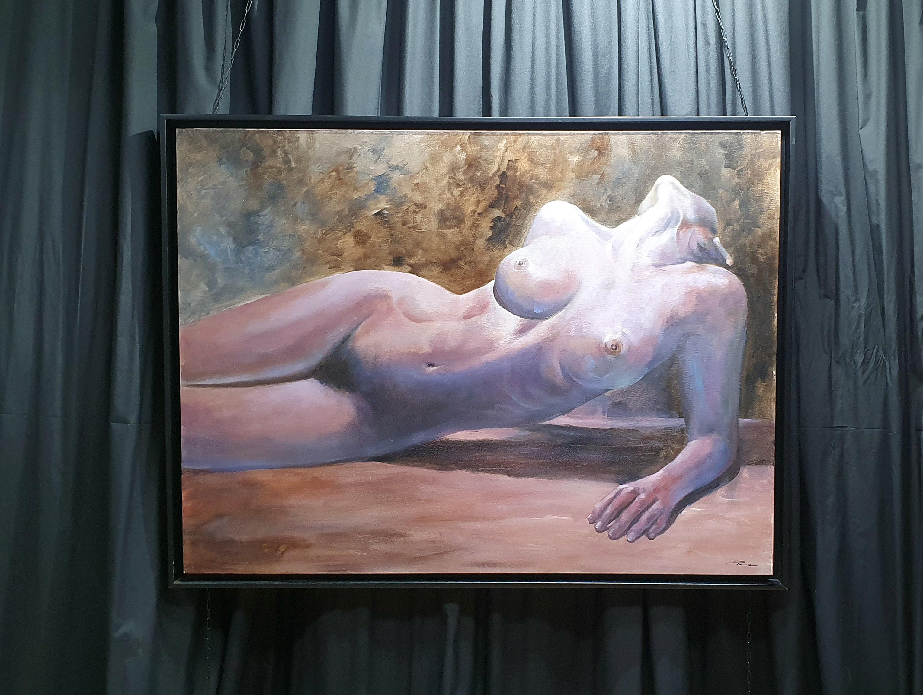 Desnudo II - Gray Figurative Painting by José Luis Pagador Ponce