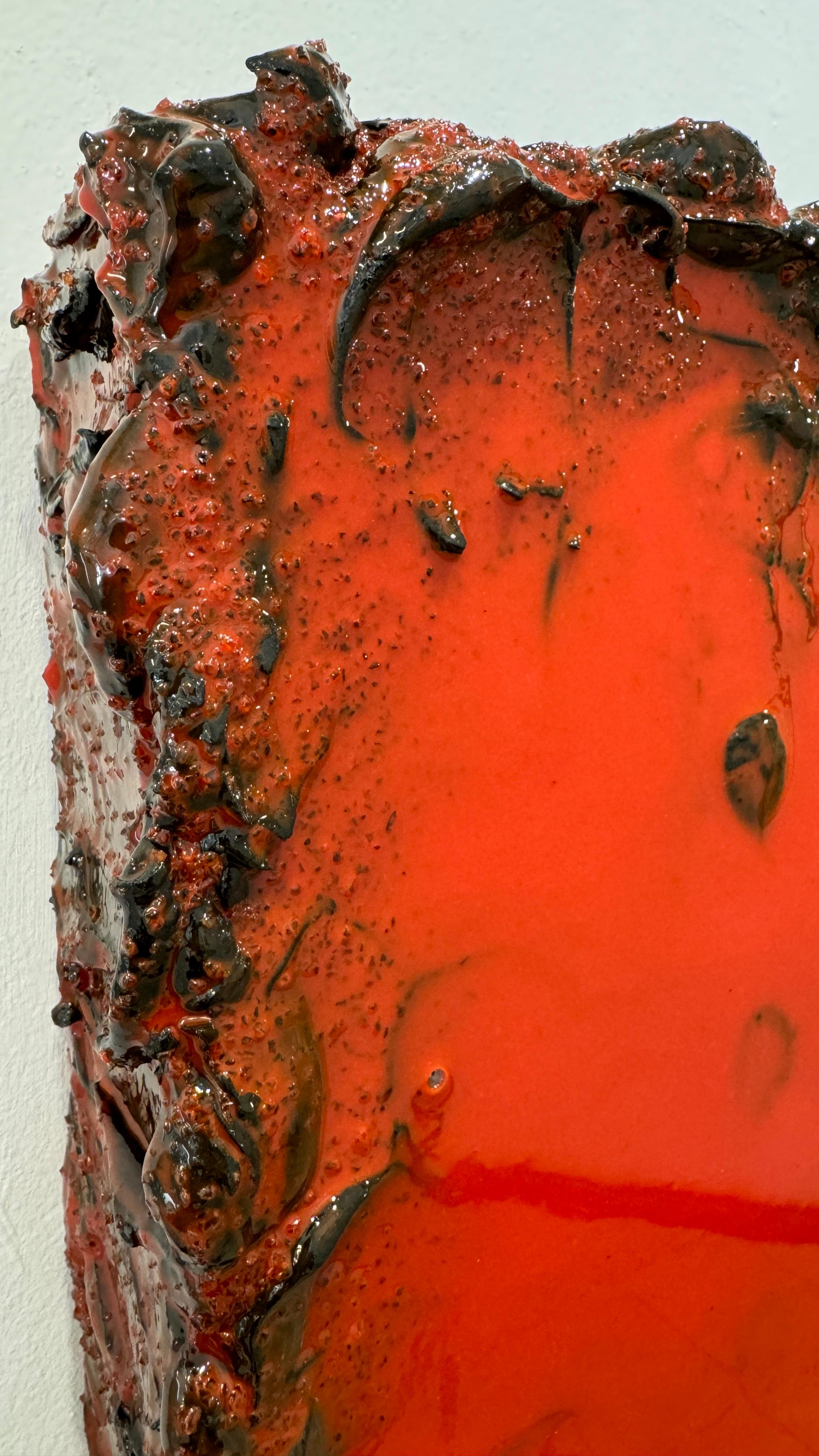 Diluvio rojo púrpura - Red Abstract Sculpture by José Macias 