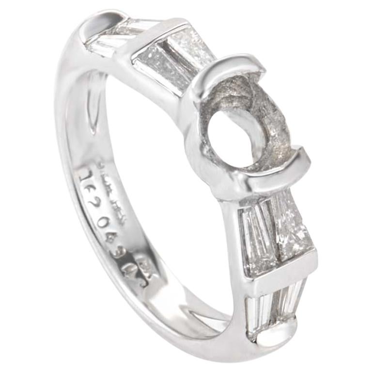 Jose Hess 18 Karat White Gold Diamond Engagement Ring Mounting JHE01-062913