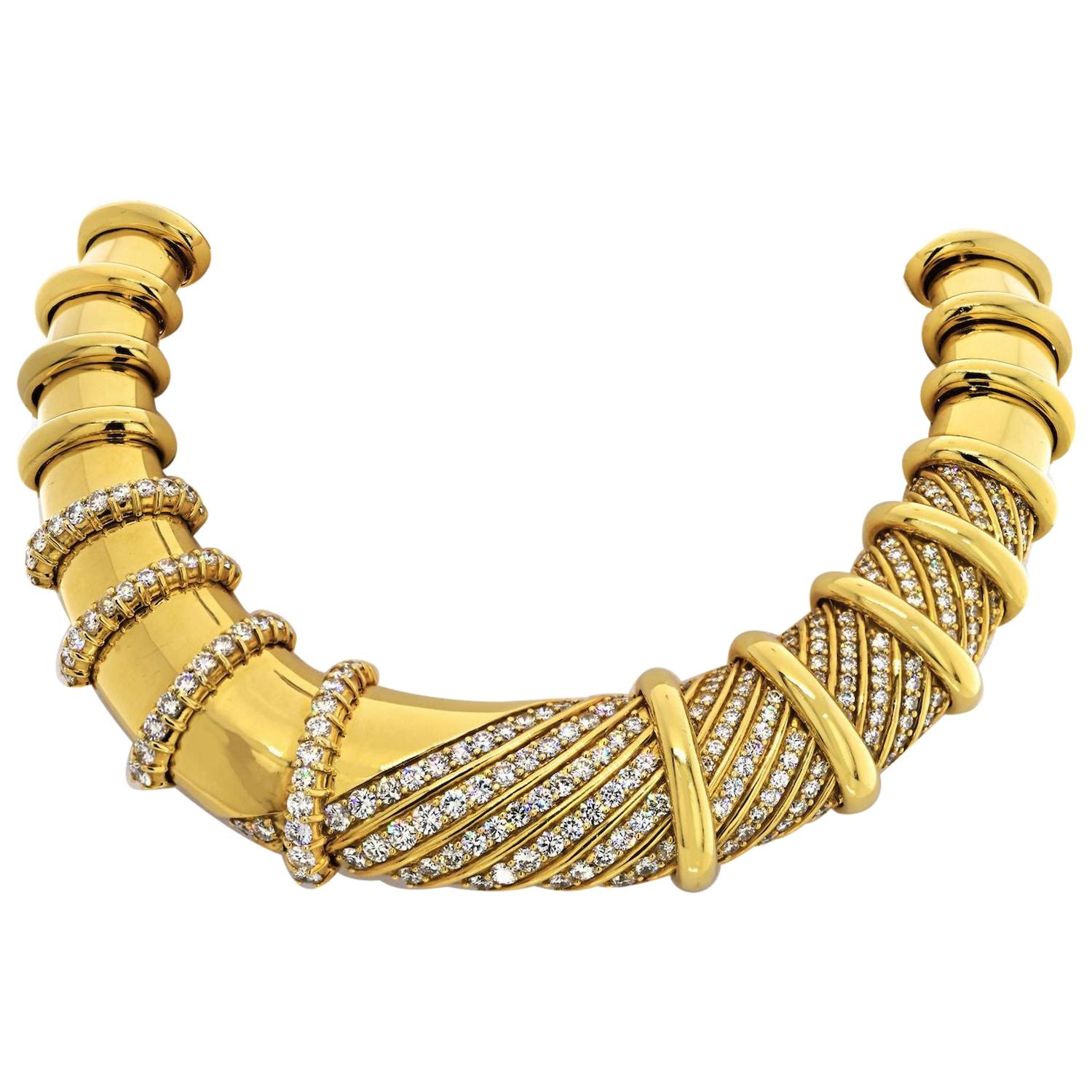 Jose Hess 18 Karat Yellow Gold Diamond Bib Collar Heavy Necklace