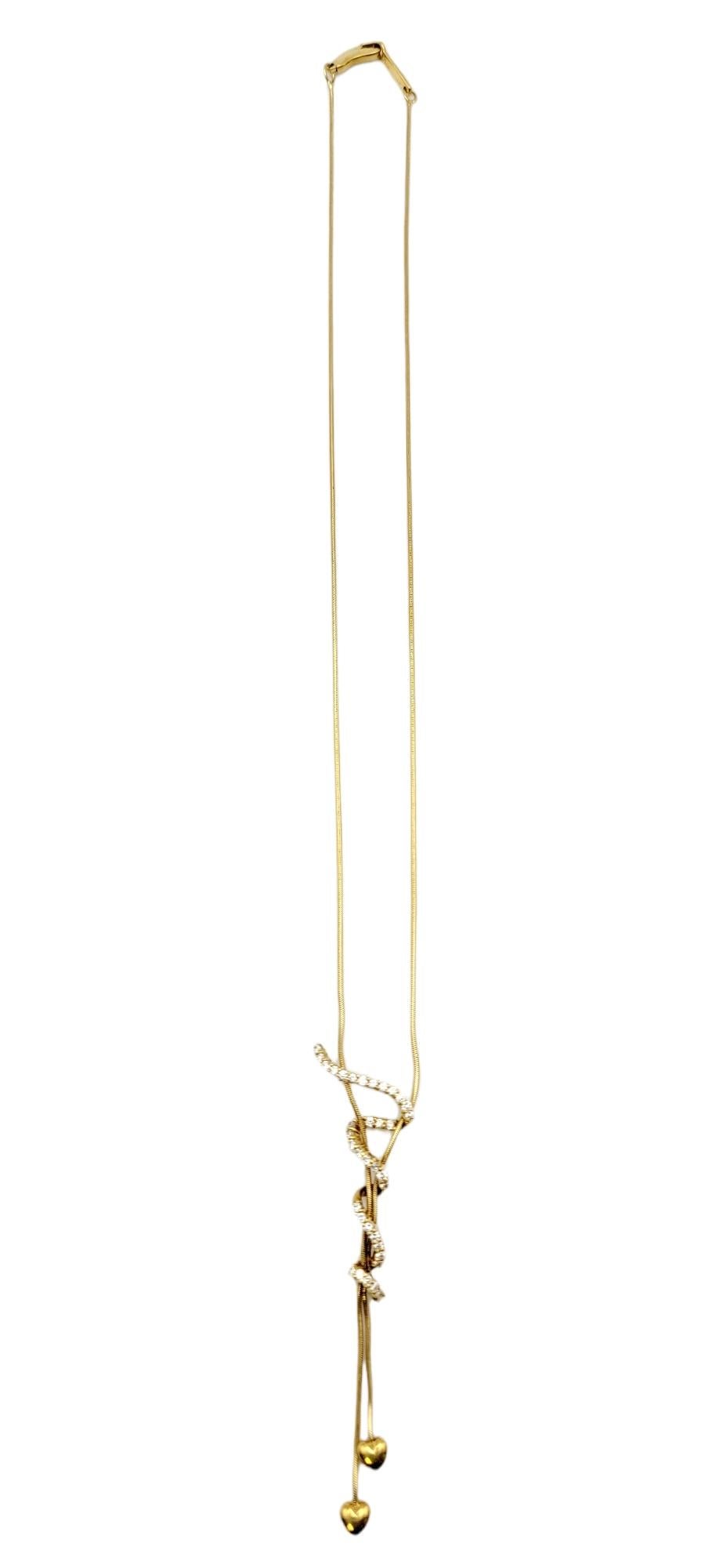 Jose Hess 18 Karat Gelbgold Tropfen-Halskette mit Herzen und Diamanten im Schnörkeln im Zustand „Gut“ im Angebot in Scottsdale, AZ