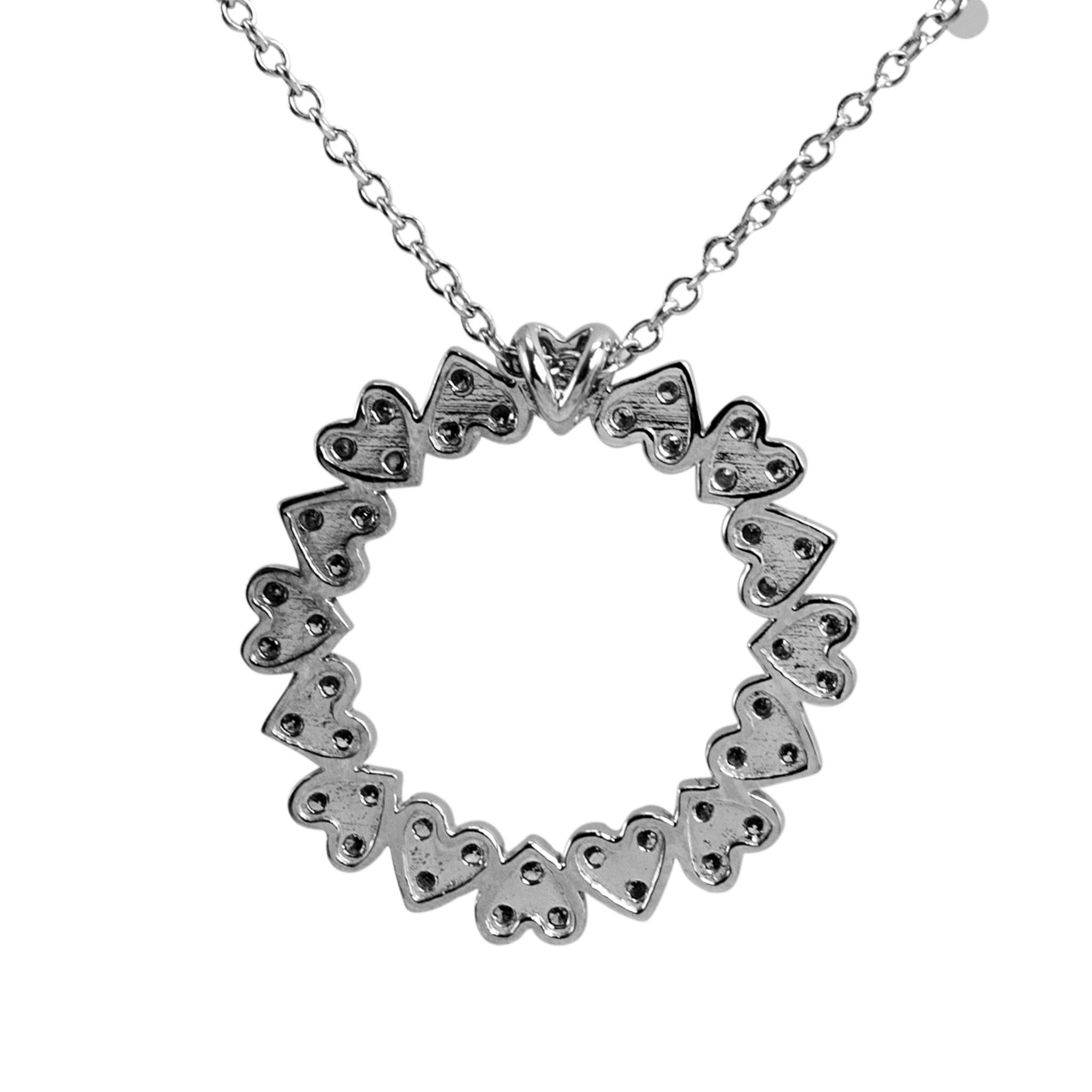 Jose Hess 18K White Gold Diamond Circle Pendant Necklace In Excellent Condition For Sale In Houston, TX