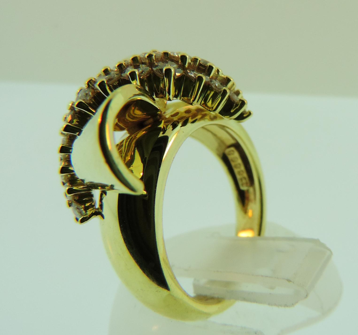 Jose Hess 18 Karat Yellow Gold Ladies Diamond Bow Fashion Ring For Sale 5
