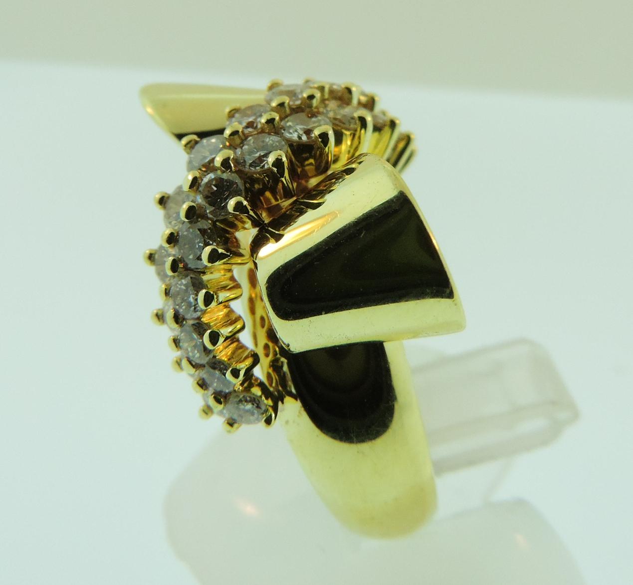 Jose Hess 18 Karat Yellow Gold Ladies Diamond Bow Fashion Ring For Sale 6