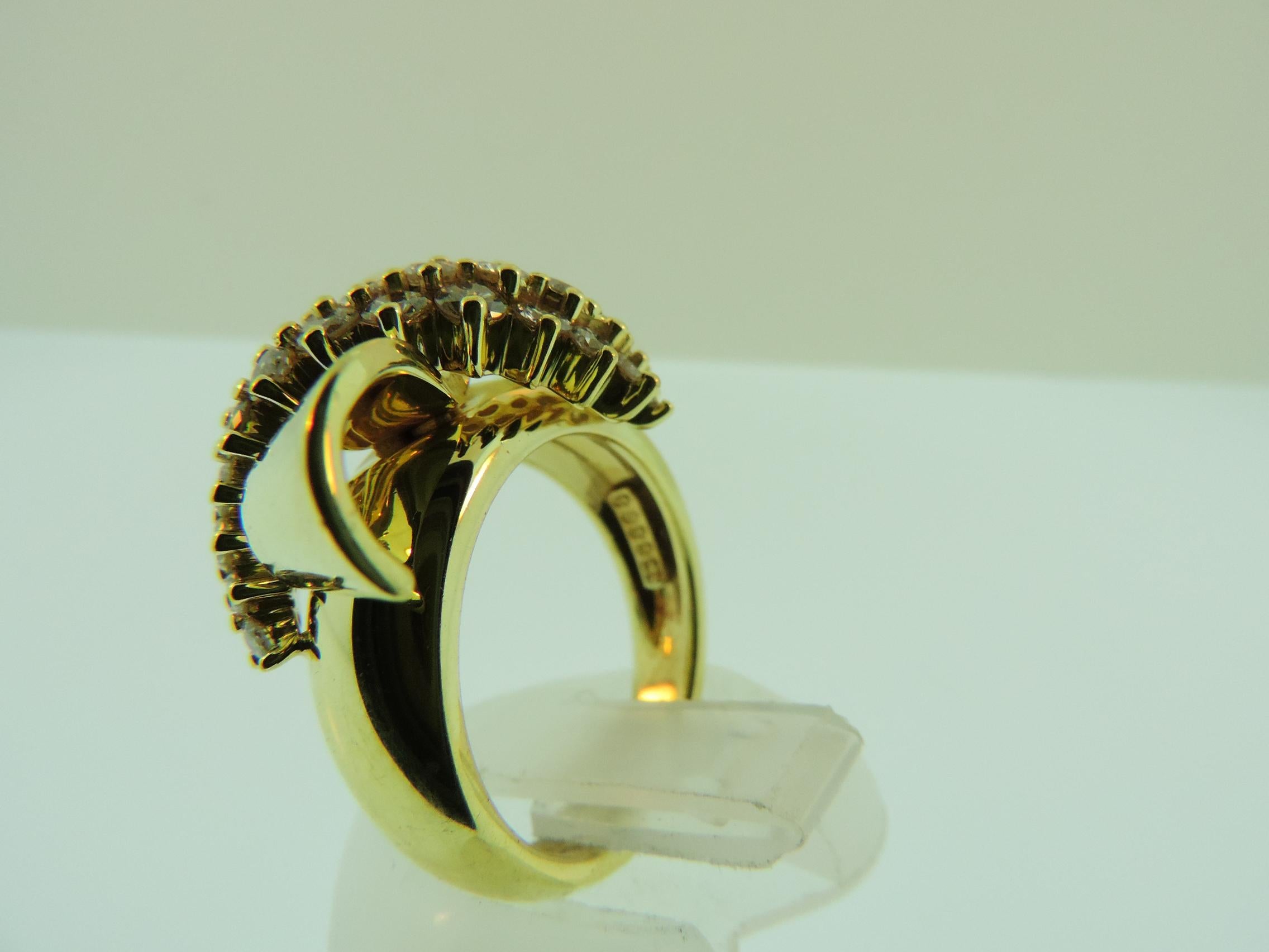 Jose Hess 18 Karat Yellow Gold Ladies Diamond Bow Fashion Ring For Sale 1