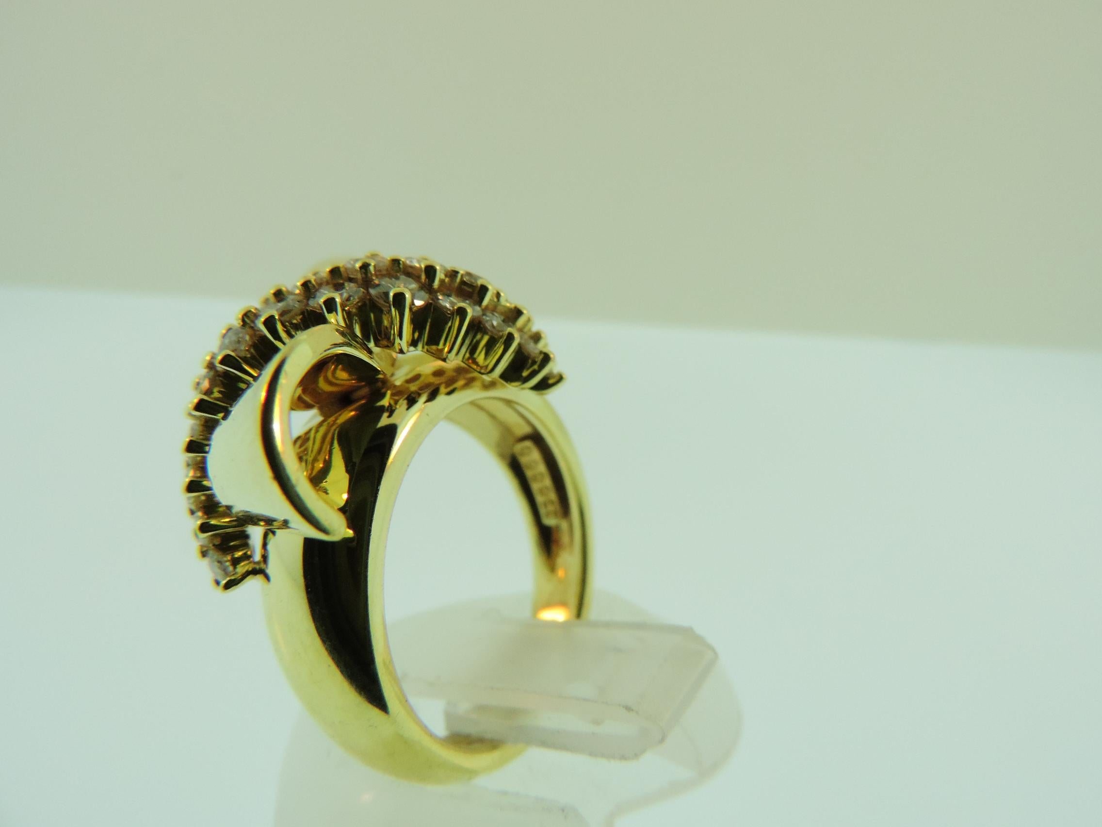 Jose Hess 18 Karat Yellow Gold Ladies Diamond Bow Fashion Ring For Sale 2