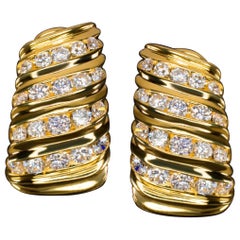 Jose Hess 2 Carat G Color VS Clarity Diamond 18 Carat Yellow Diamond Earrings