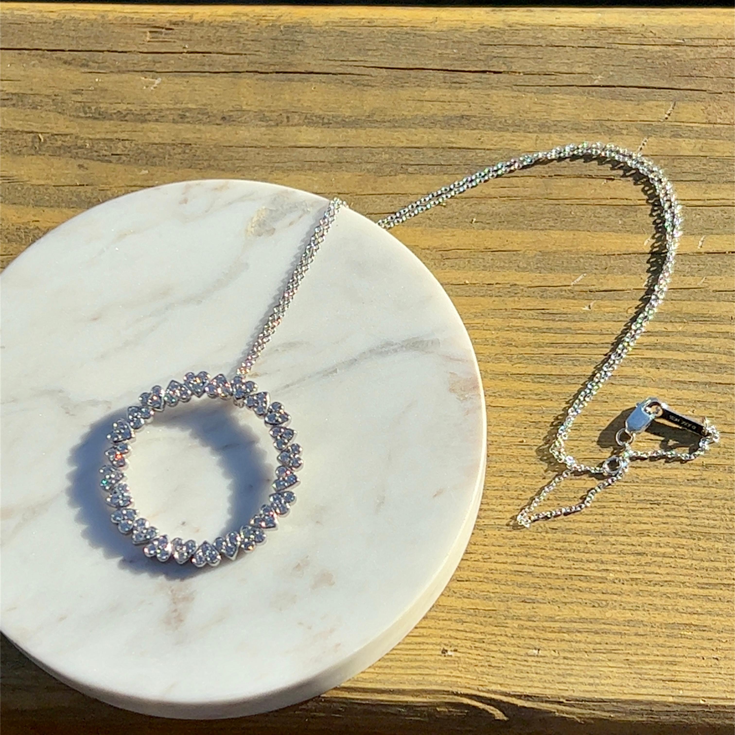 Jose Hess Diamond Circle Pendant Necklace in 18K Gold 2