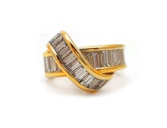 Jose Hess Diamond Crossover Ring in 18 Karat Yellow Gold