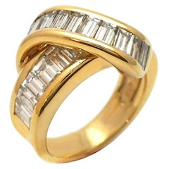 Jose Hess Diamond Crossover Ring in 18 Karat Yellow Gold