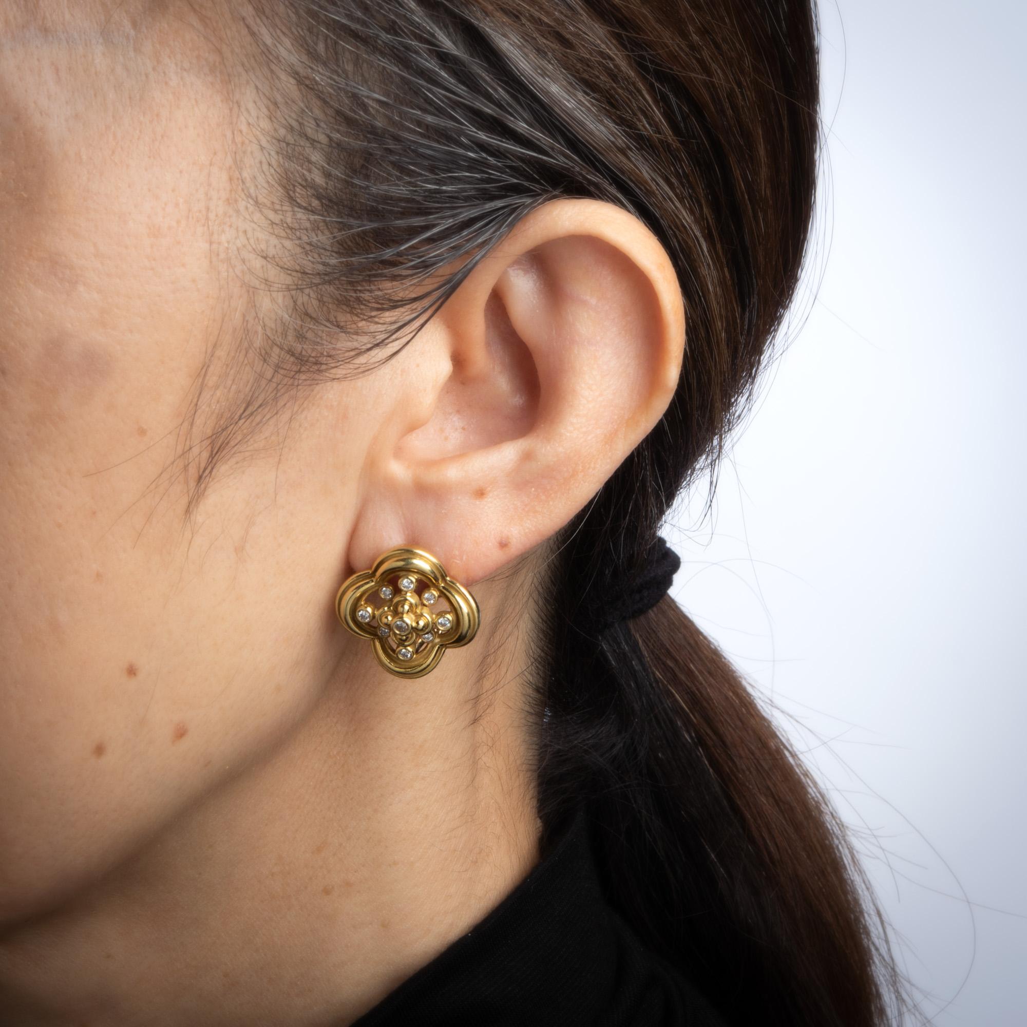 Modern Jose Hess Diamond Earrings Vintage 18k Yellow Gold Quatrefoil Design Jewelry For Sale