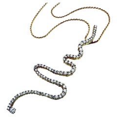 Collana con ciondolo a forma di rombo di diamante in oro di Jose Hess