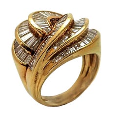 Jose Hess Swirling Diamond Baguette Ring in 18 Karat Yellow Gold