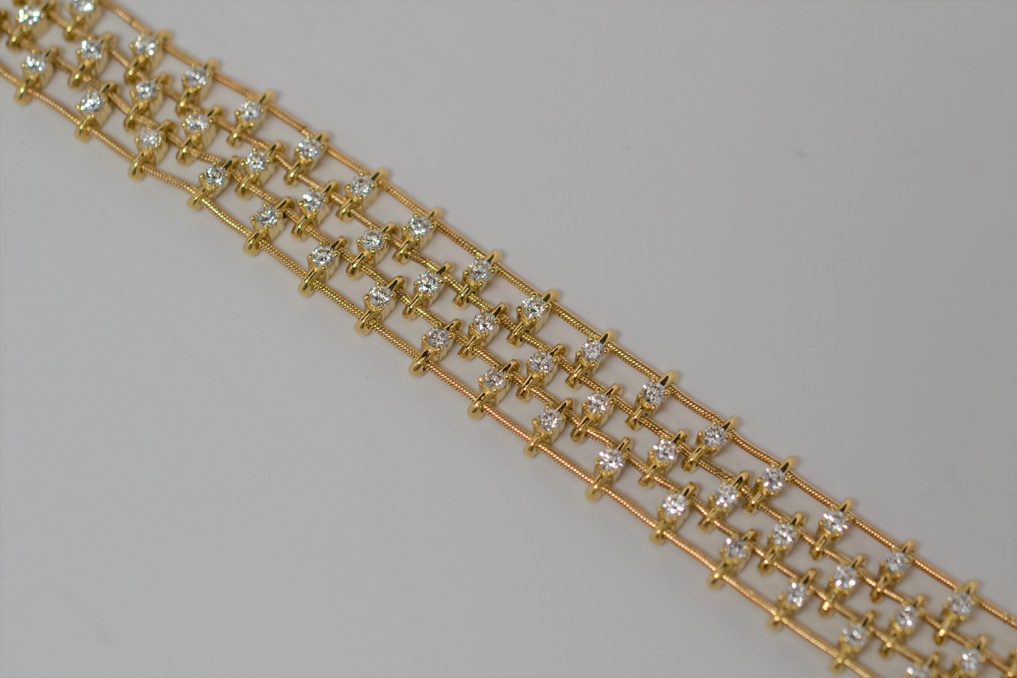 Jose Hess, Three Row Diamond Bracelet in 18k Yellow Gold, 3.01 Carats For Sale 2