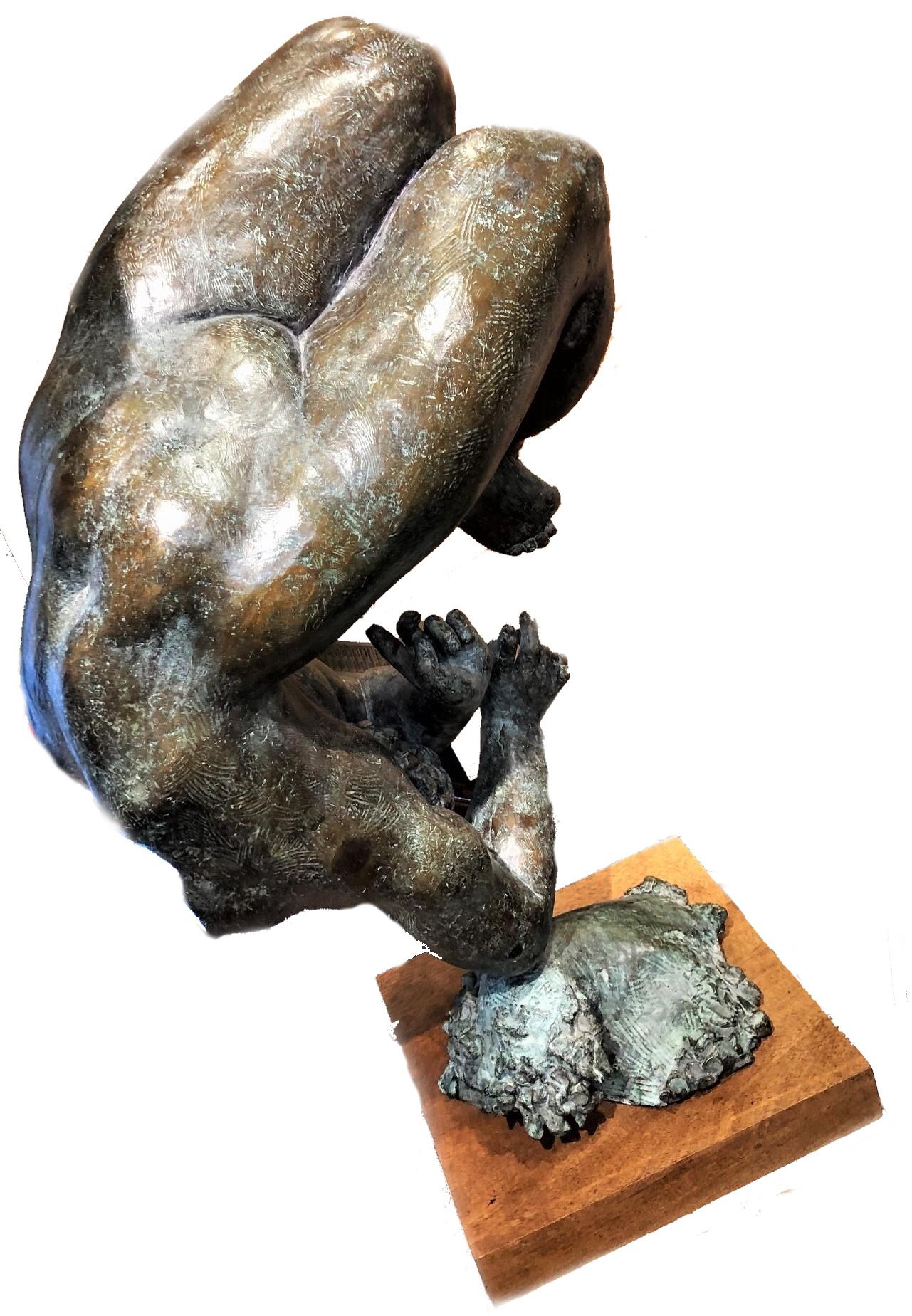 Jose Ines, Nude Female Diver, Mexican Patinated Bronze Sculpture, XX Century In Good Condition In New York, NY
