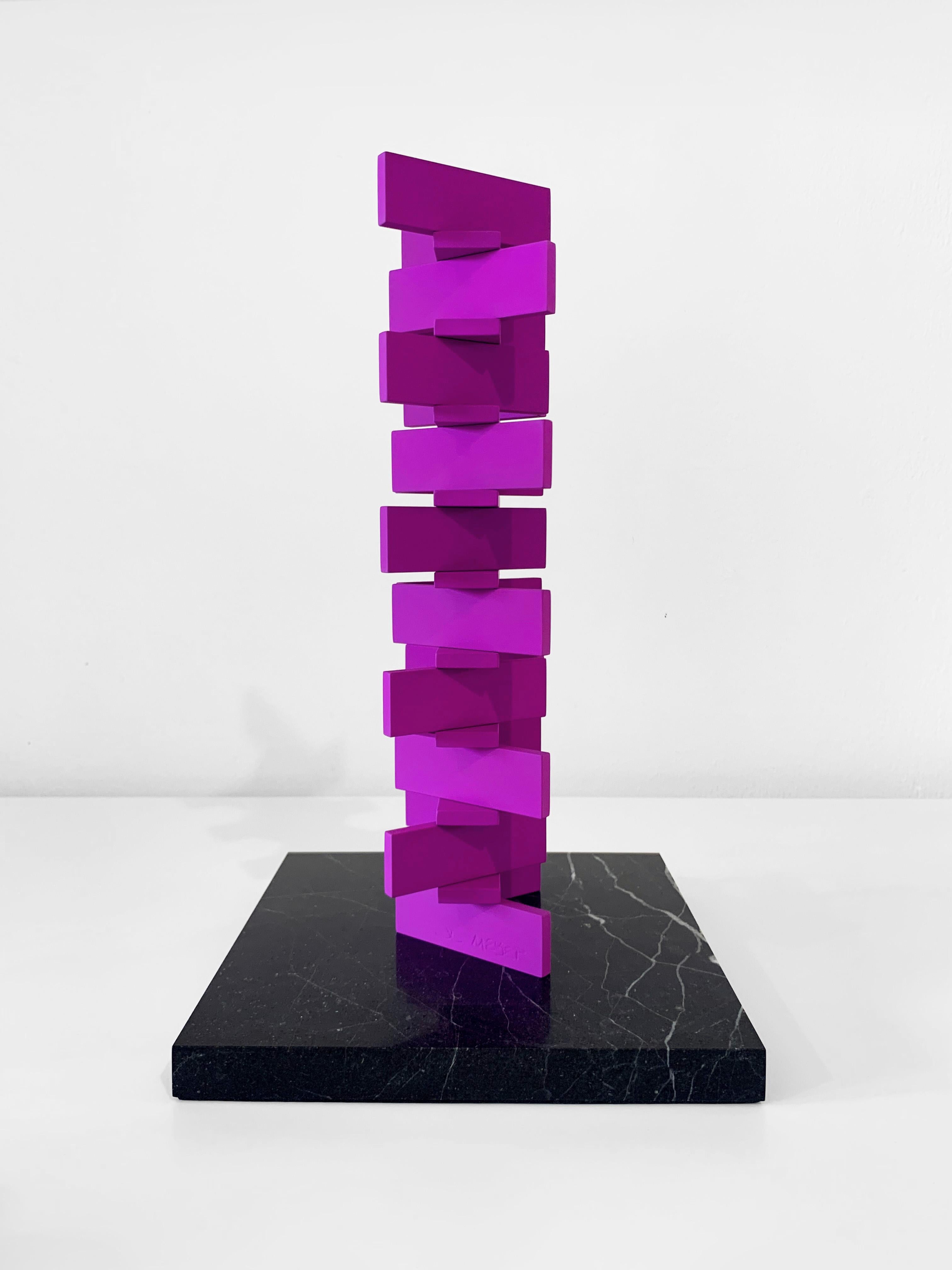 VRTXS - Neon Violet , Contemporary Art, Abstract Sculpture, 21st Century For Sale 3