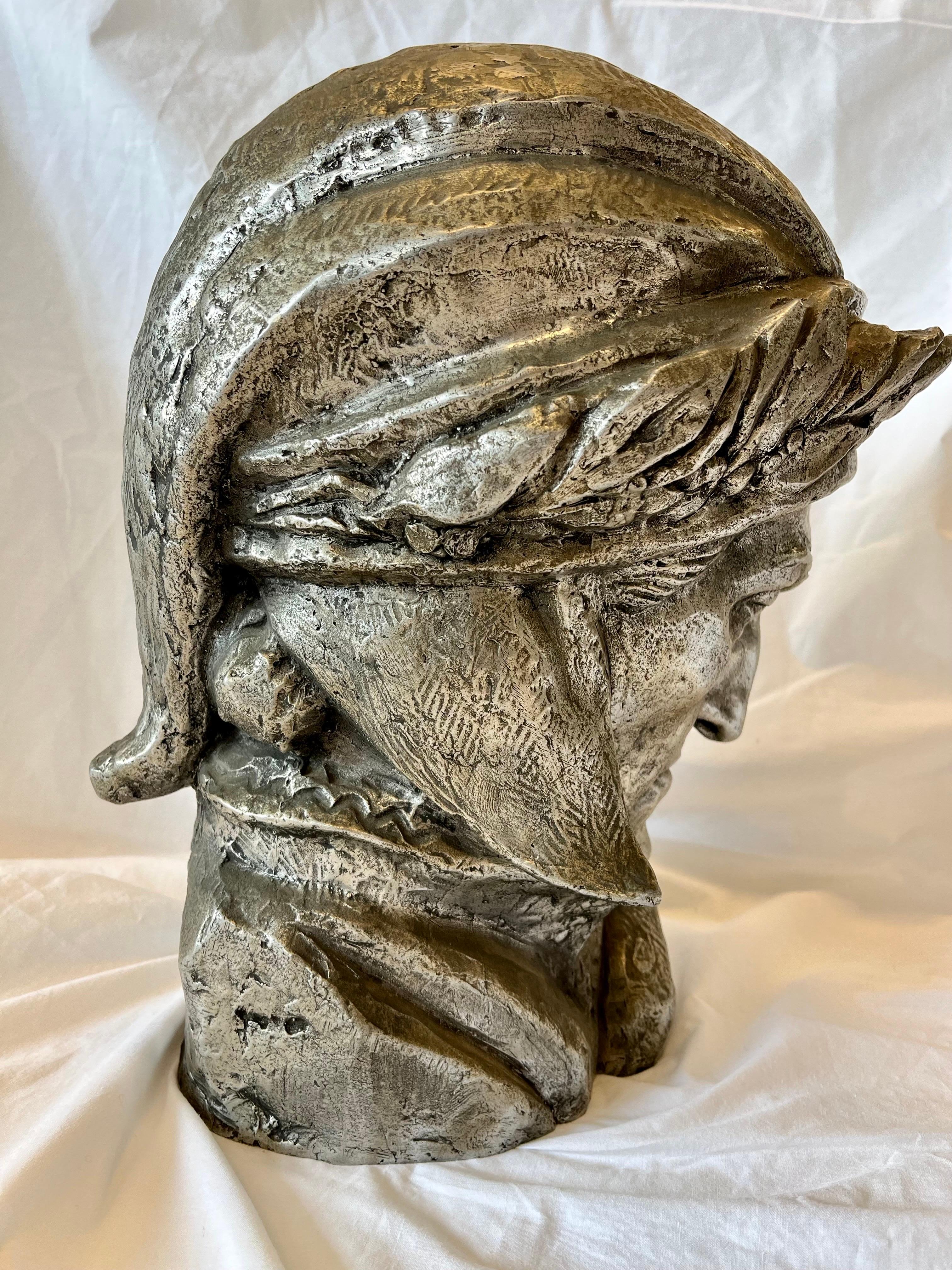 Jose Luis Zorrilla De San Martin Büste-Skulptur von Dante Alighieri Uruguay 1933 (Aluminium) im Angebot