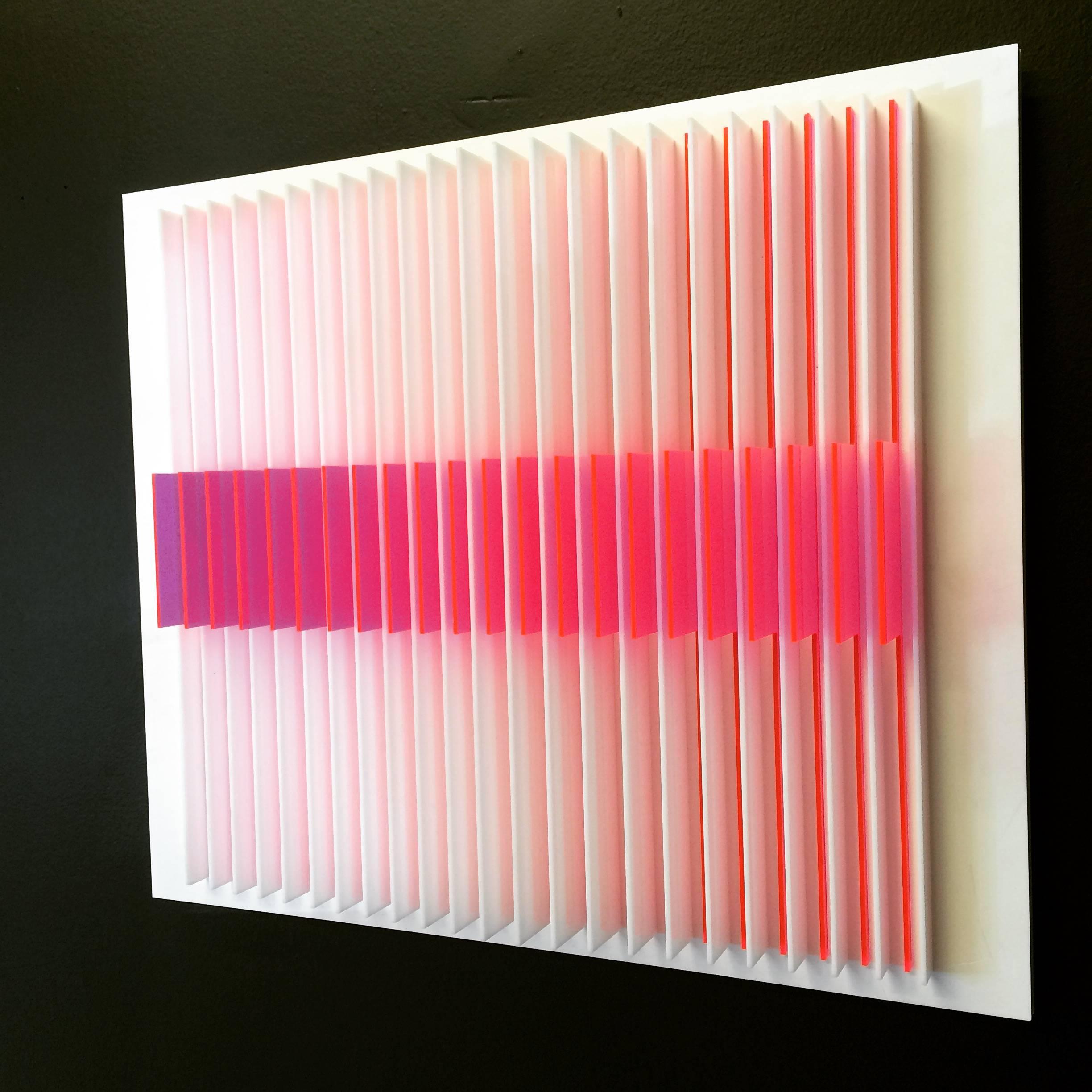 Abstract Print Jose Margulis - Hot Pink Comp - sculpture murale cinétique