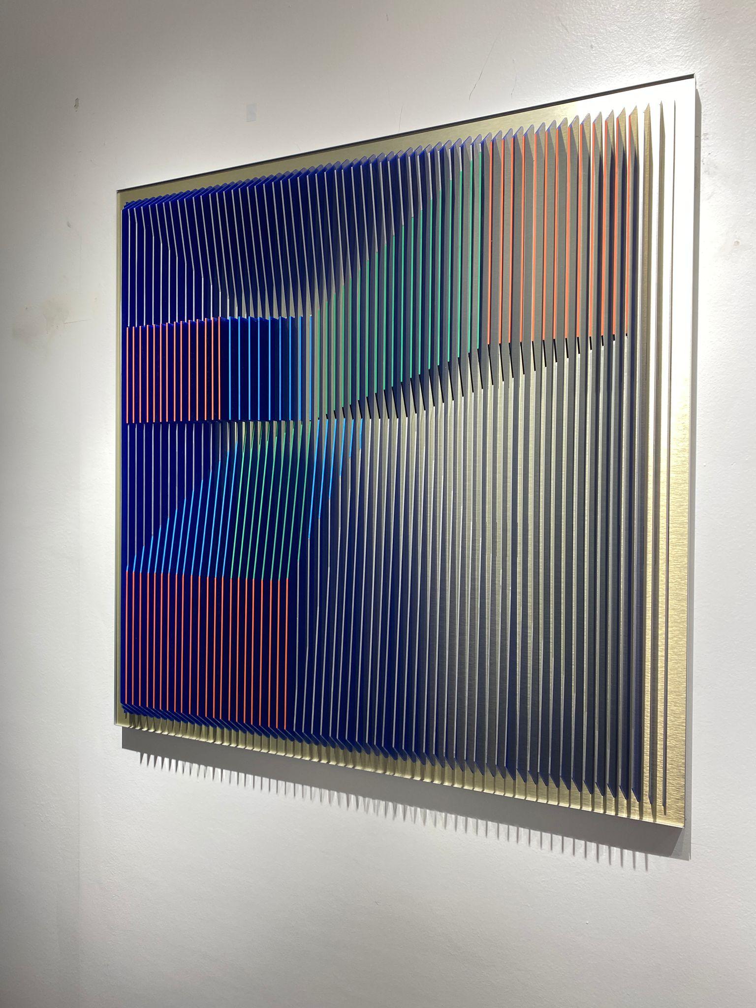 Mind Realms – Geometrische abstrakte kinetische Kunst von J. Margulis (Grau), Abstract Sculpture, von Jose Margulis