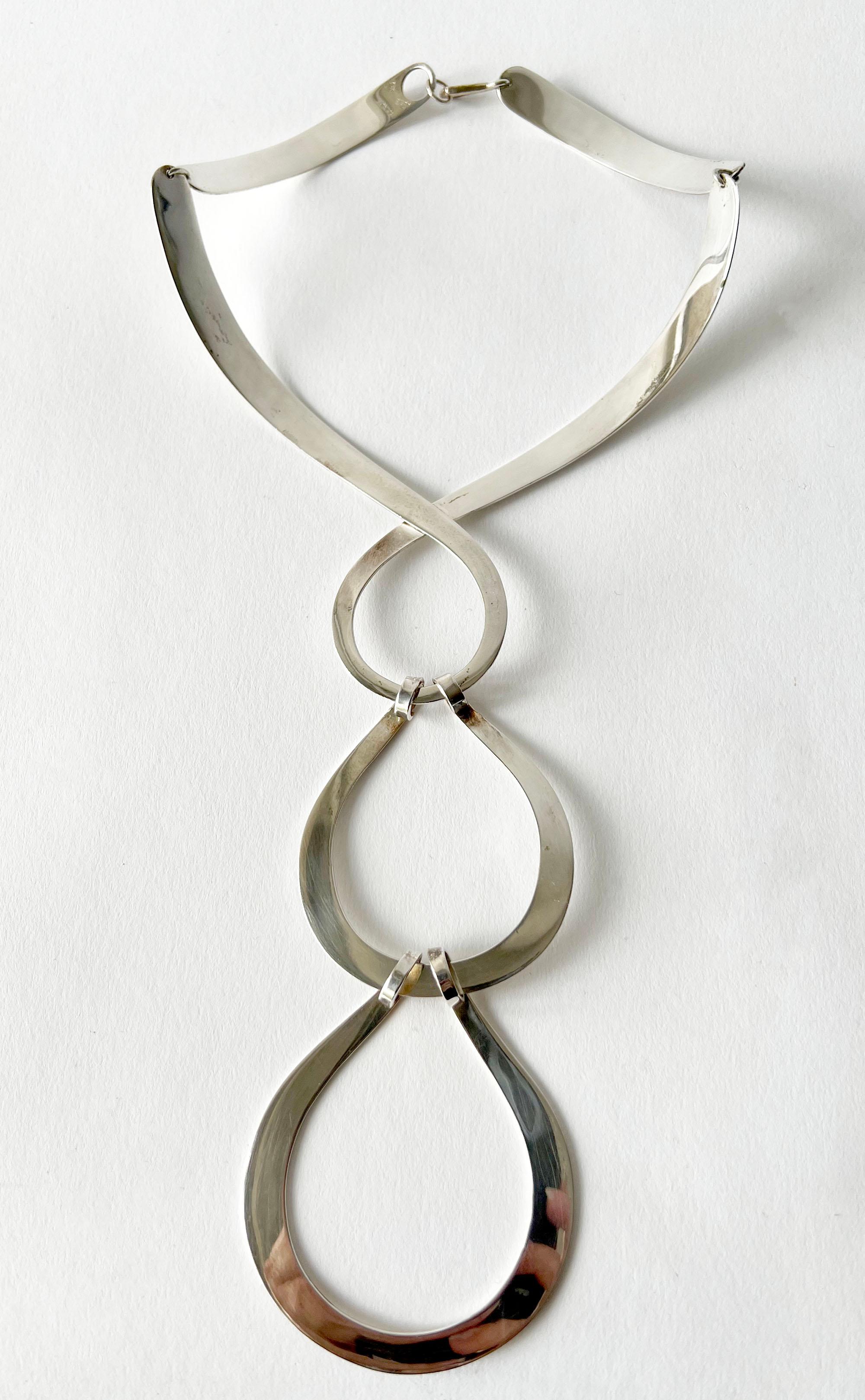 Jose Maria Puig Doria Connecting Loops of Sterling Silver Statement Necklace In Good Condition In Palm Springs, CA