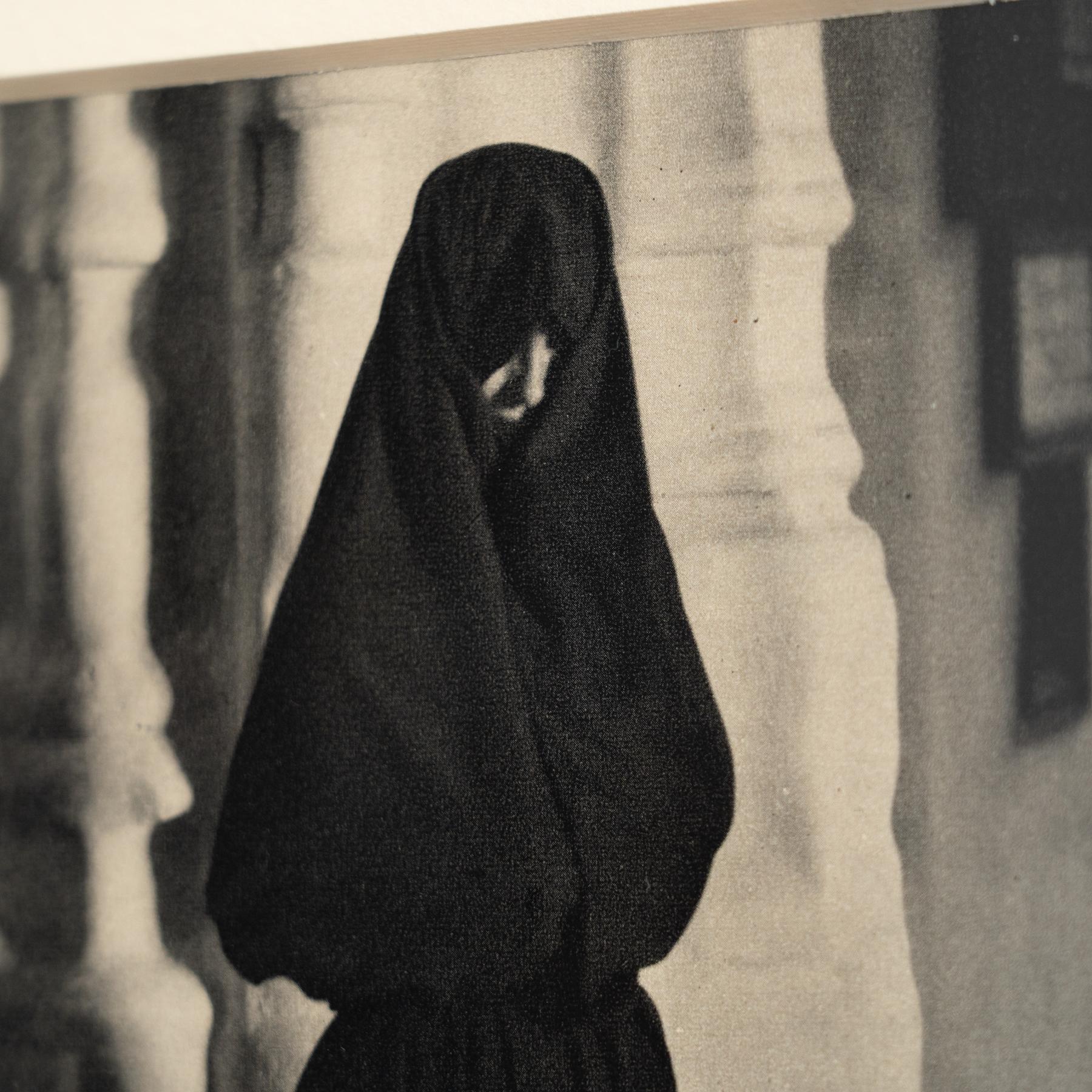 Jose Ortiz Echagüe's Vision: Spanish Heritage in Photogravure, circa 1930 In Good Condition For Sale In Barcelona, Barcelona