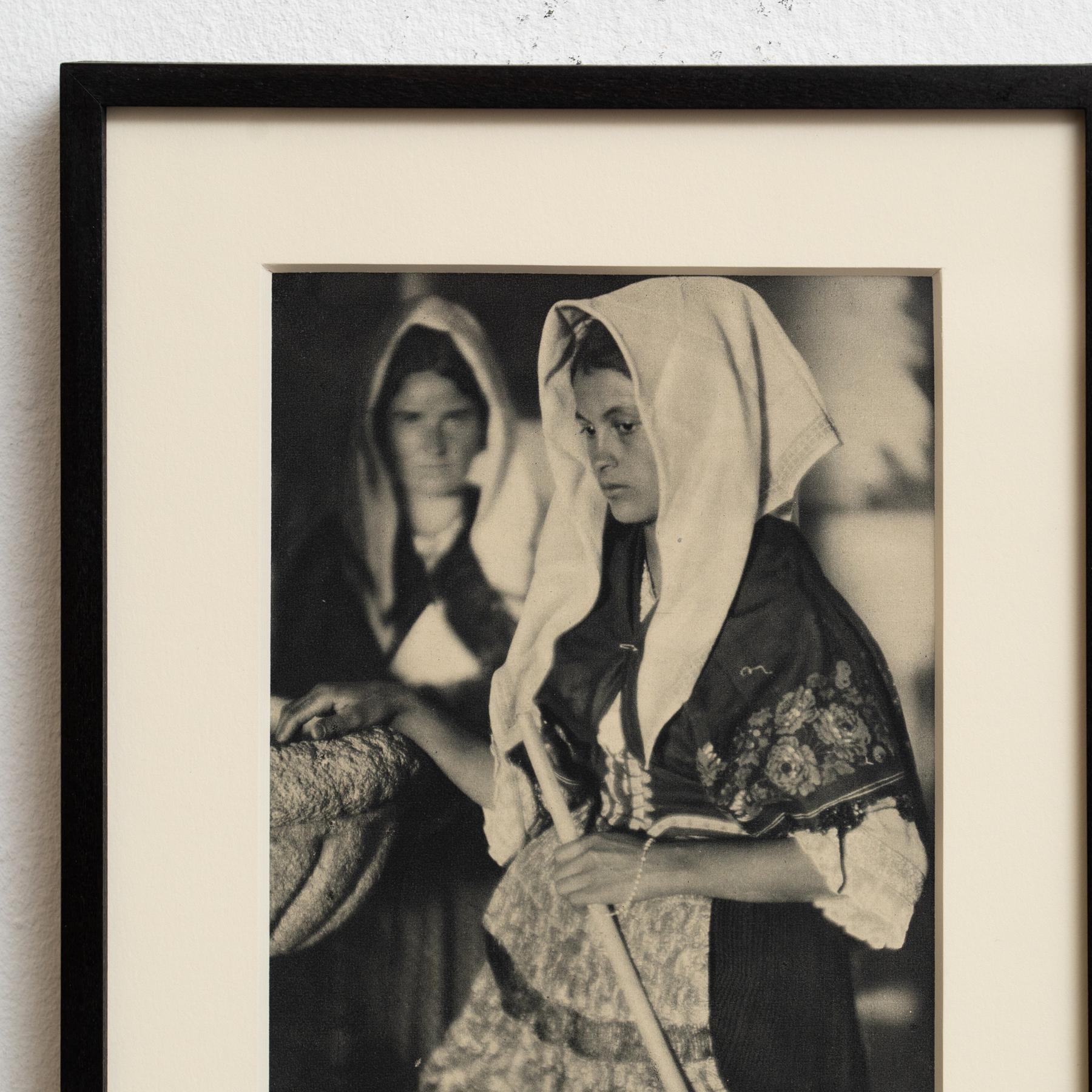 La visión de José Ortiz Echagüe: La herencia española en fotograbado, hacia 1930 Español en venta