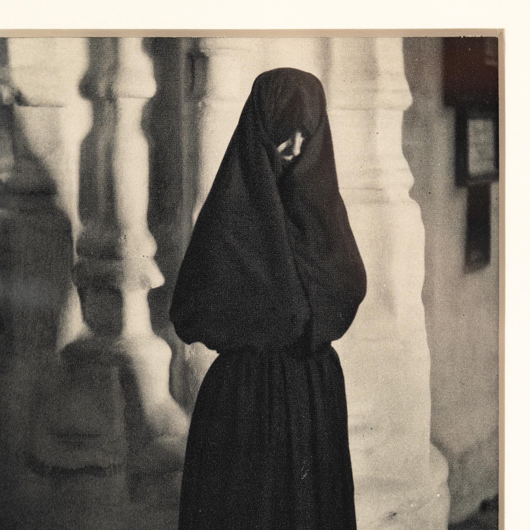 Jose Ortiz Echagüe's Vision: Spanish Heritage in Photogravure, circa 1930 For Sale 2