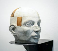 Cabeza humana de cemento en capas con madera de castaño, escultura figurativa arquitectónica