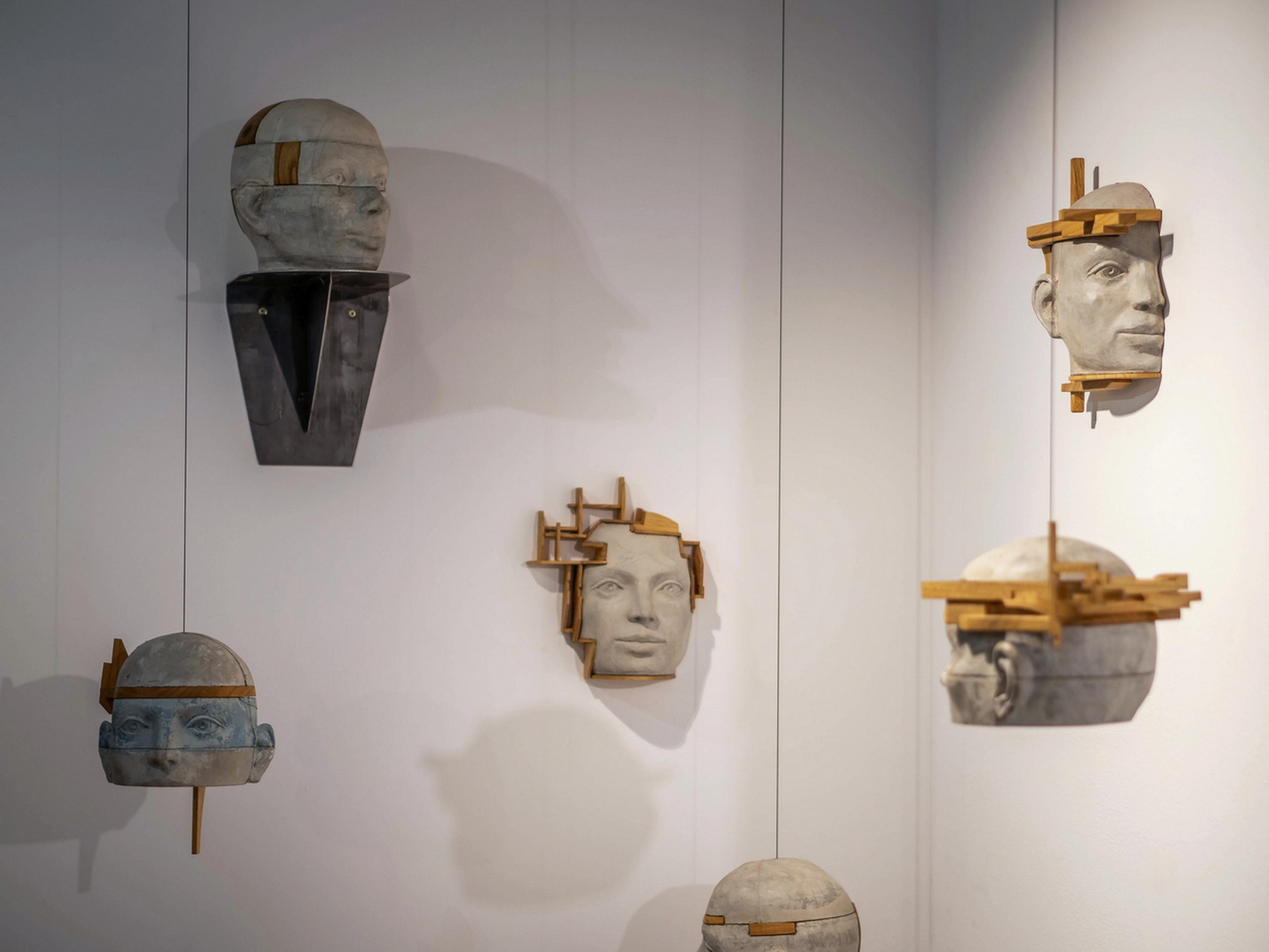 Architectural Layered Cement and Wood Head Sculpture Project Number 8 in vendita 5