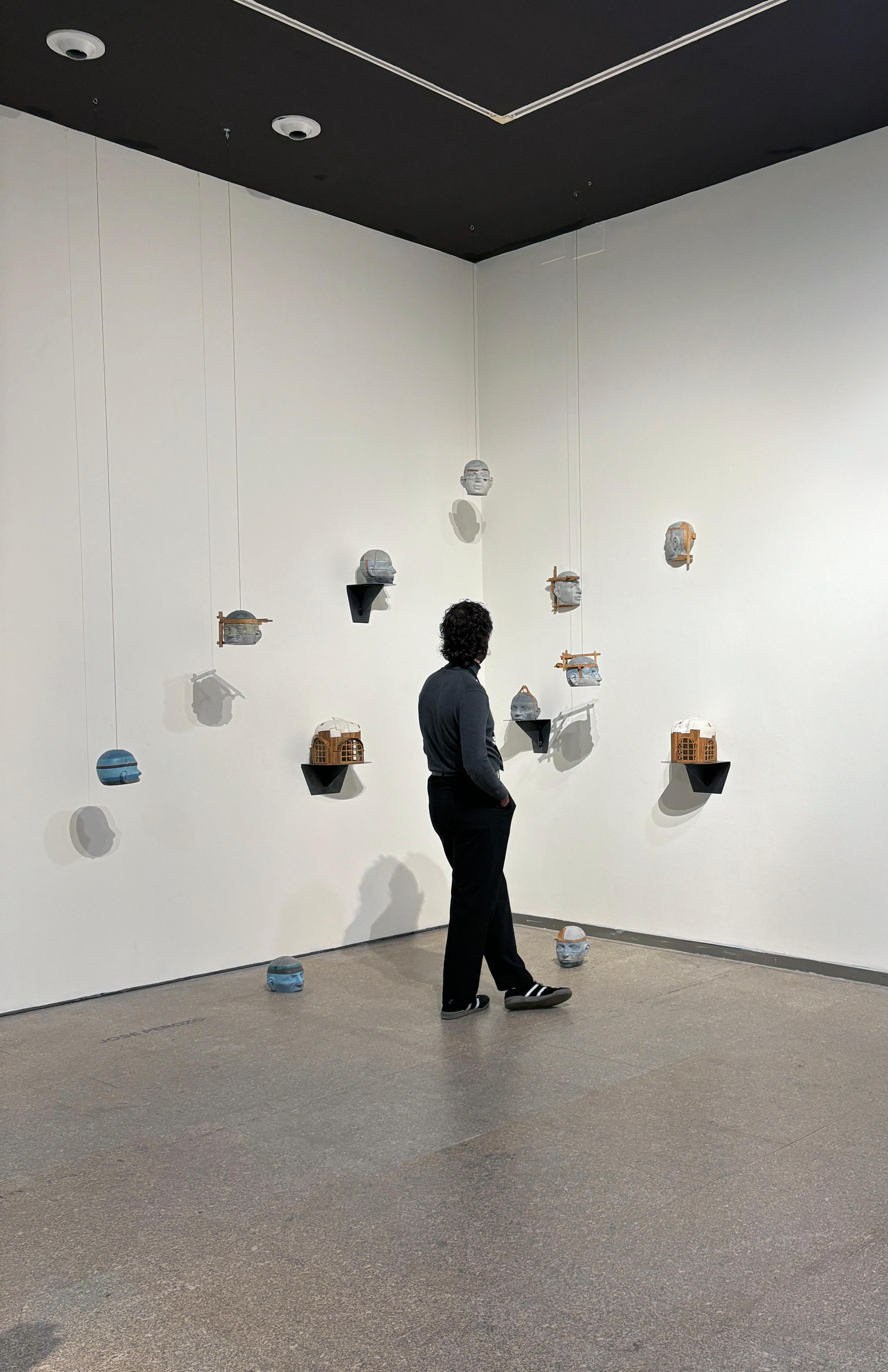 Architectural Wall-Mounted Cement Head Sculpture with Wood Framework Project 13 in vendita 6