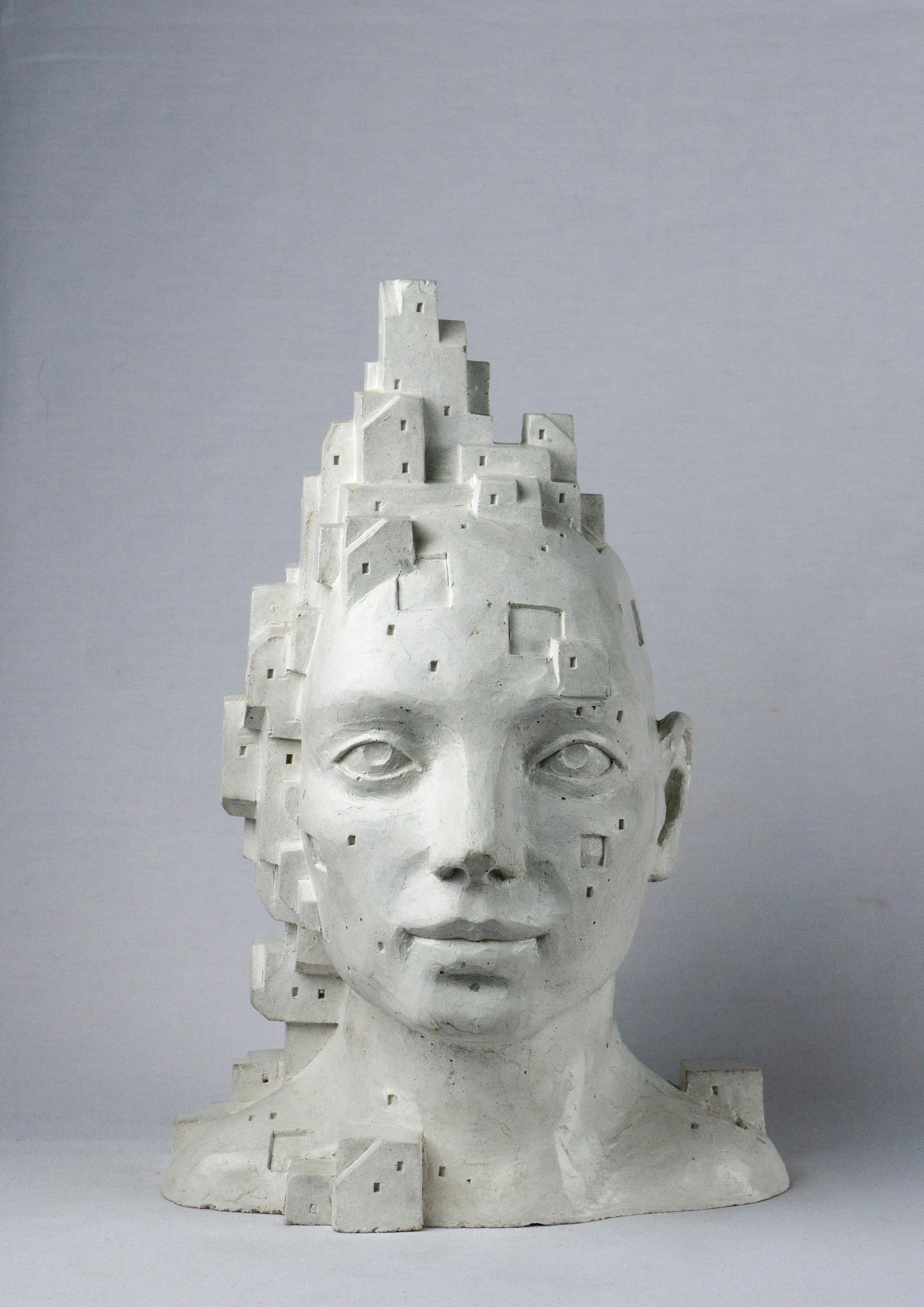Escultura de cemento blanco óseo - "LarA 010", Forma humana y arquitectura, 2024